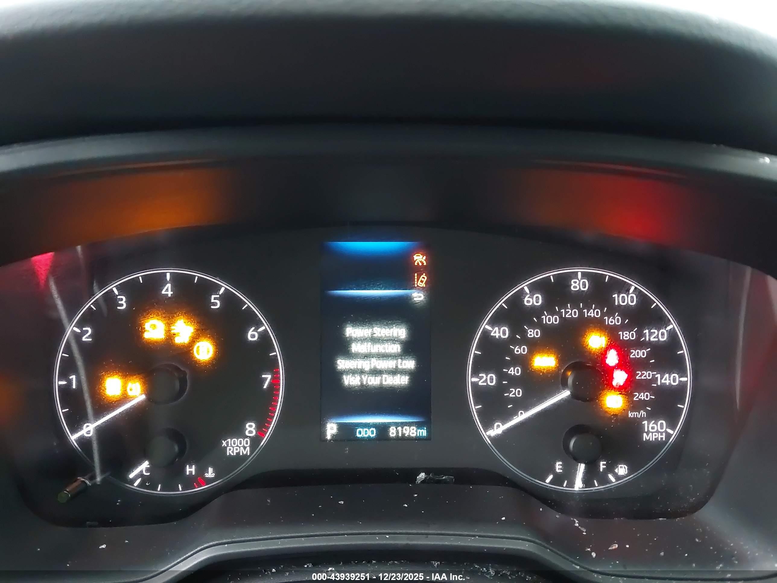 TOYOTA COROLLA image 7