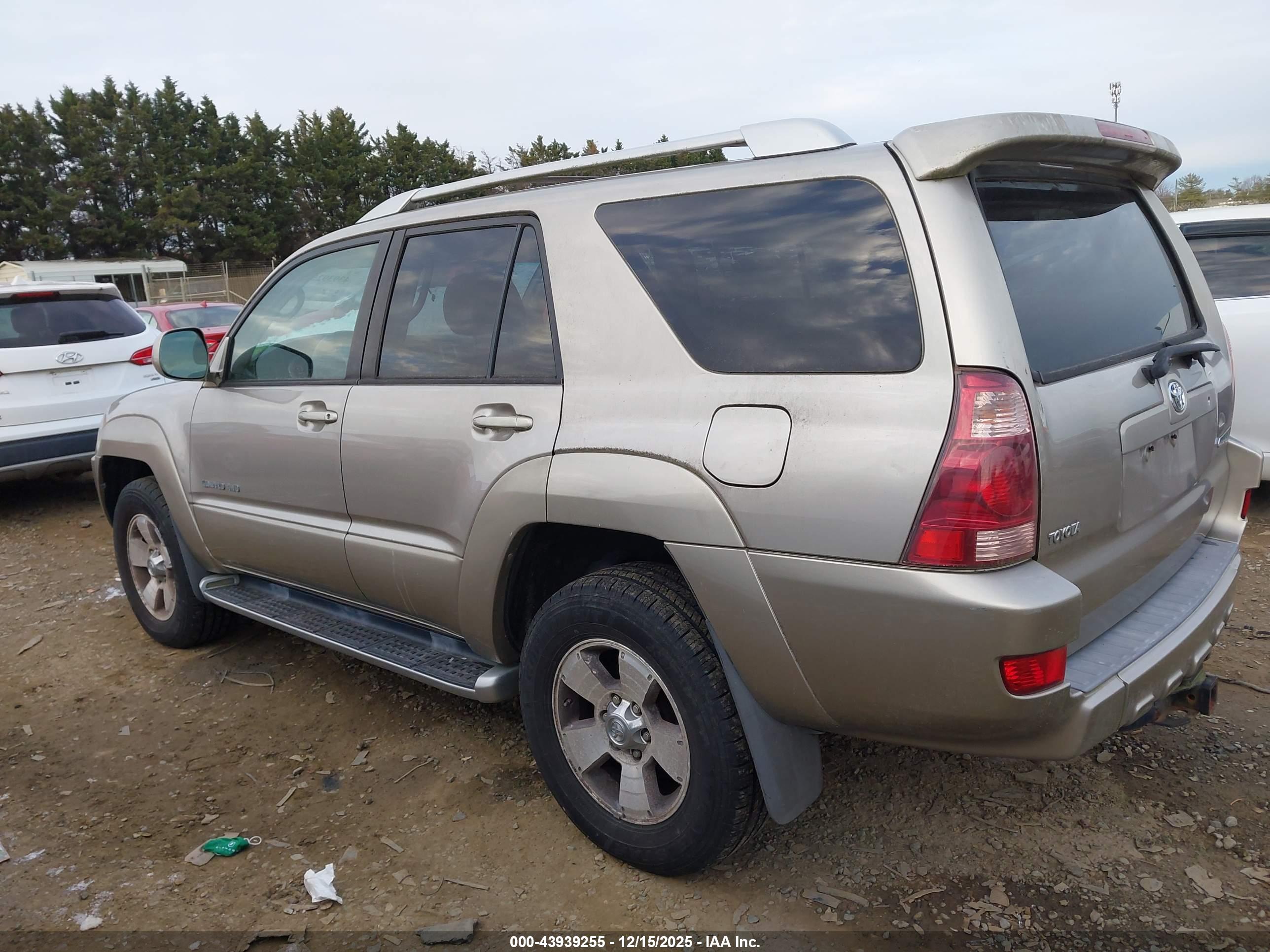 TOYOTA 4RUNNER image 3