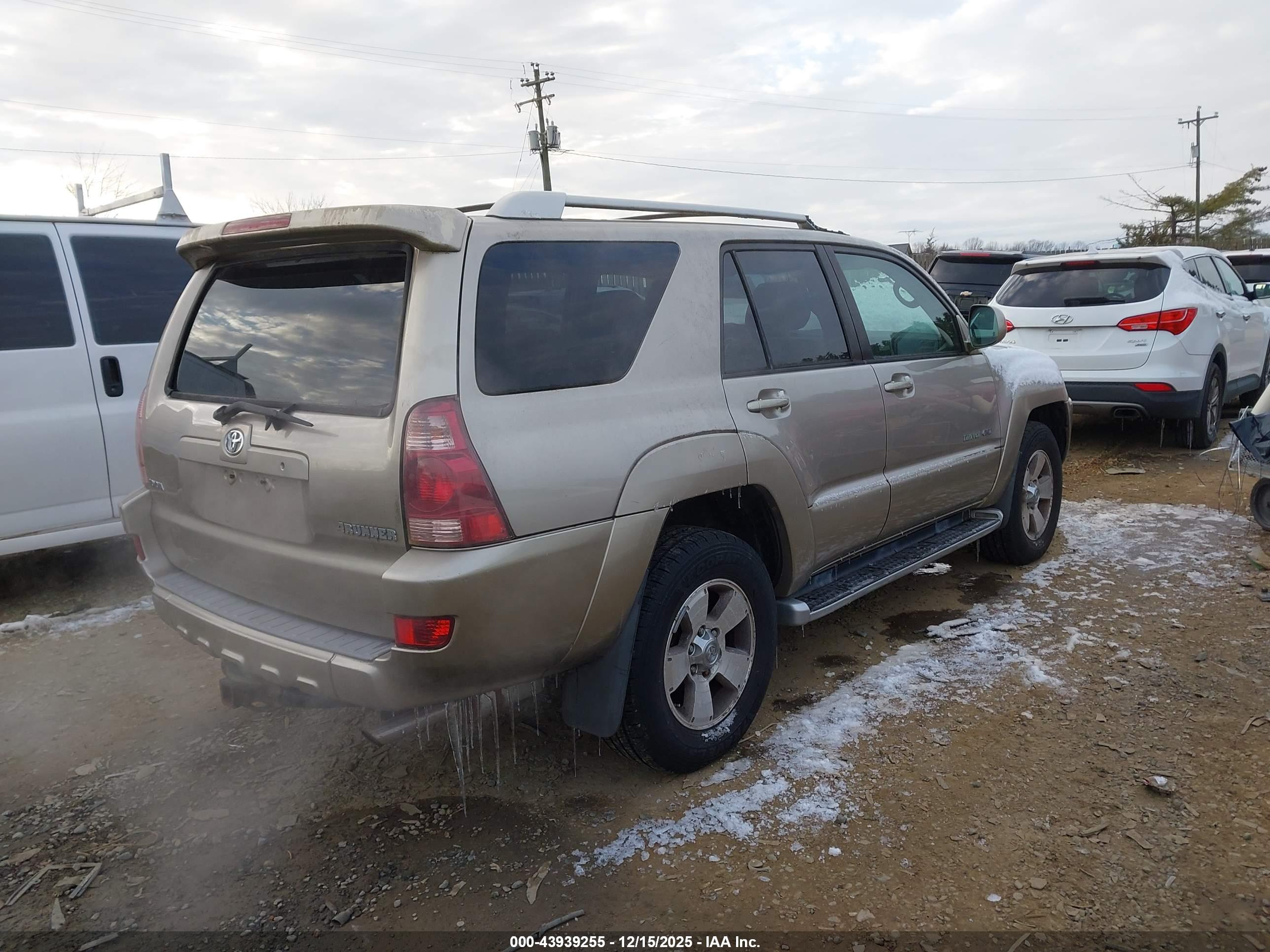 TOYOTA 4RUNNER image 4
