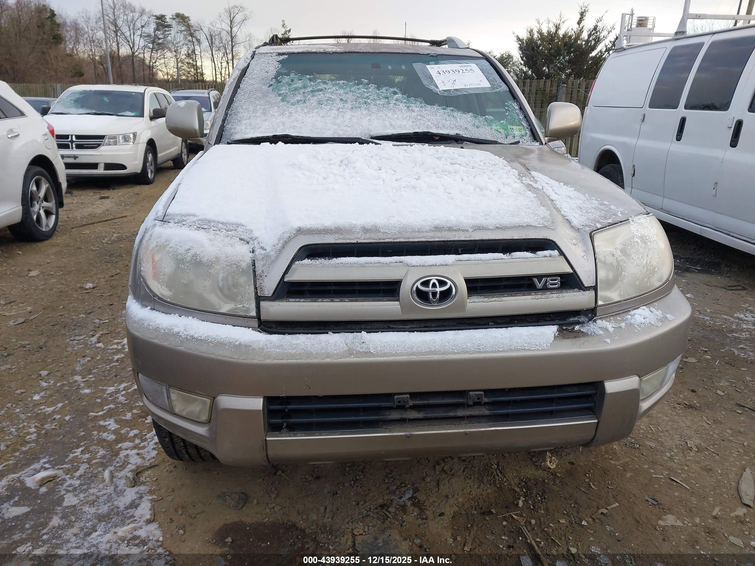 TOYOTA 4RUNNER image 6