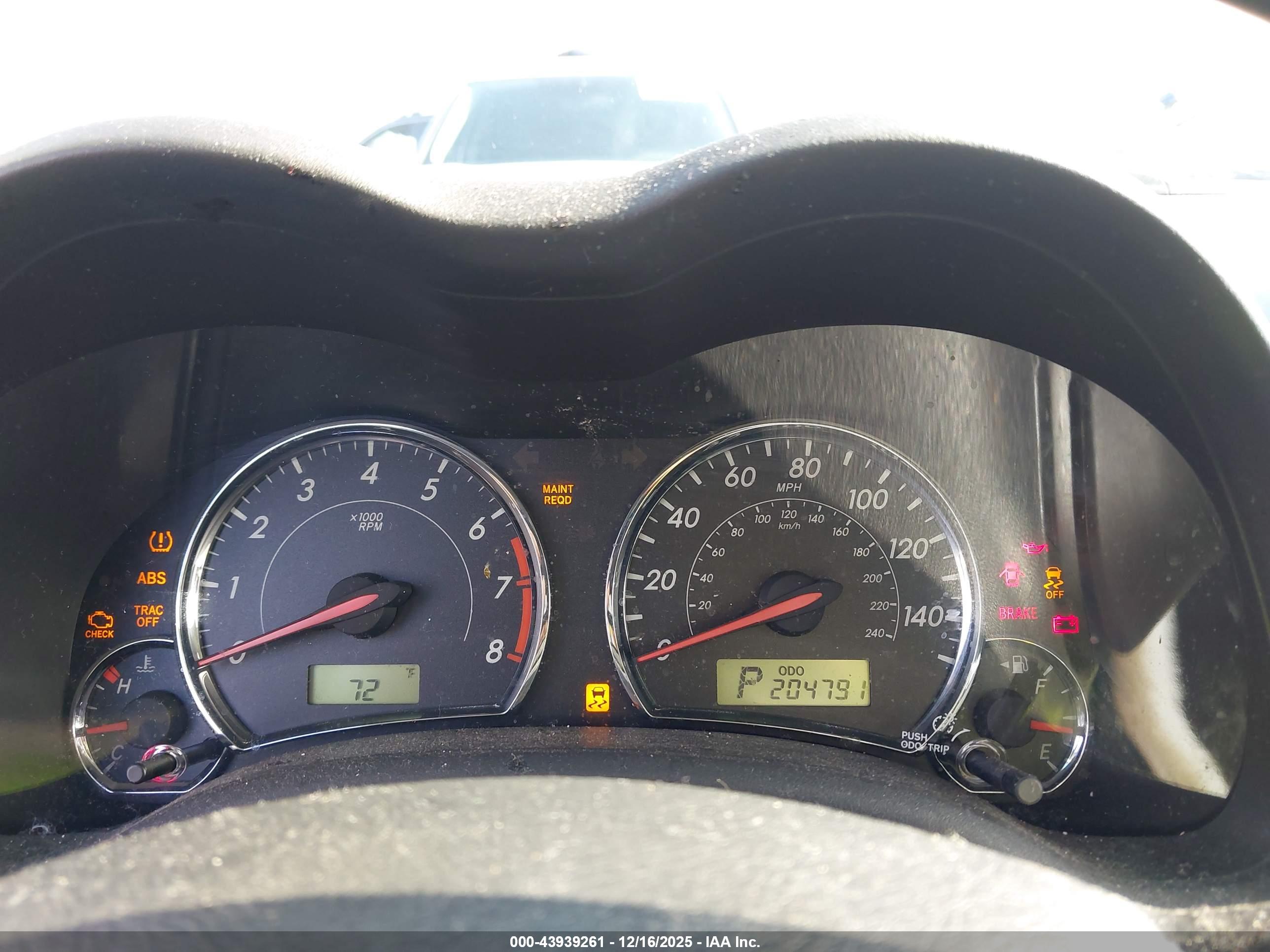 TOYOTA COROLLA image 7
