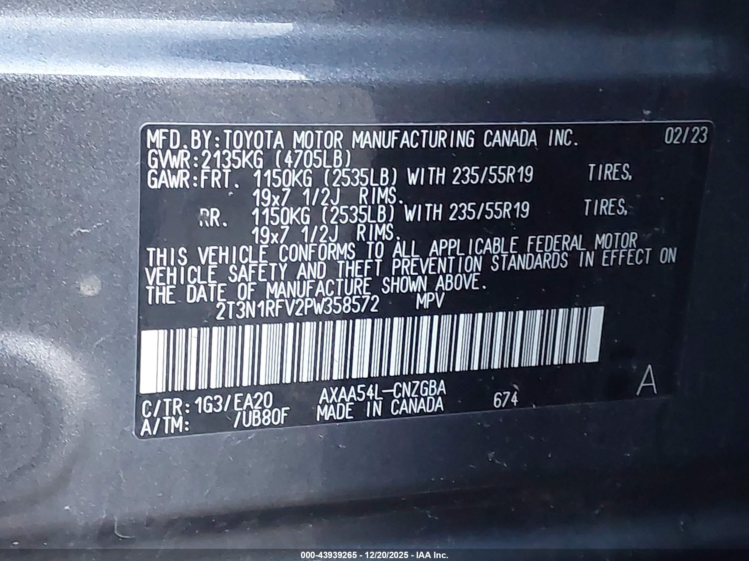 TOYOTA RAV4 image 9