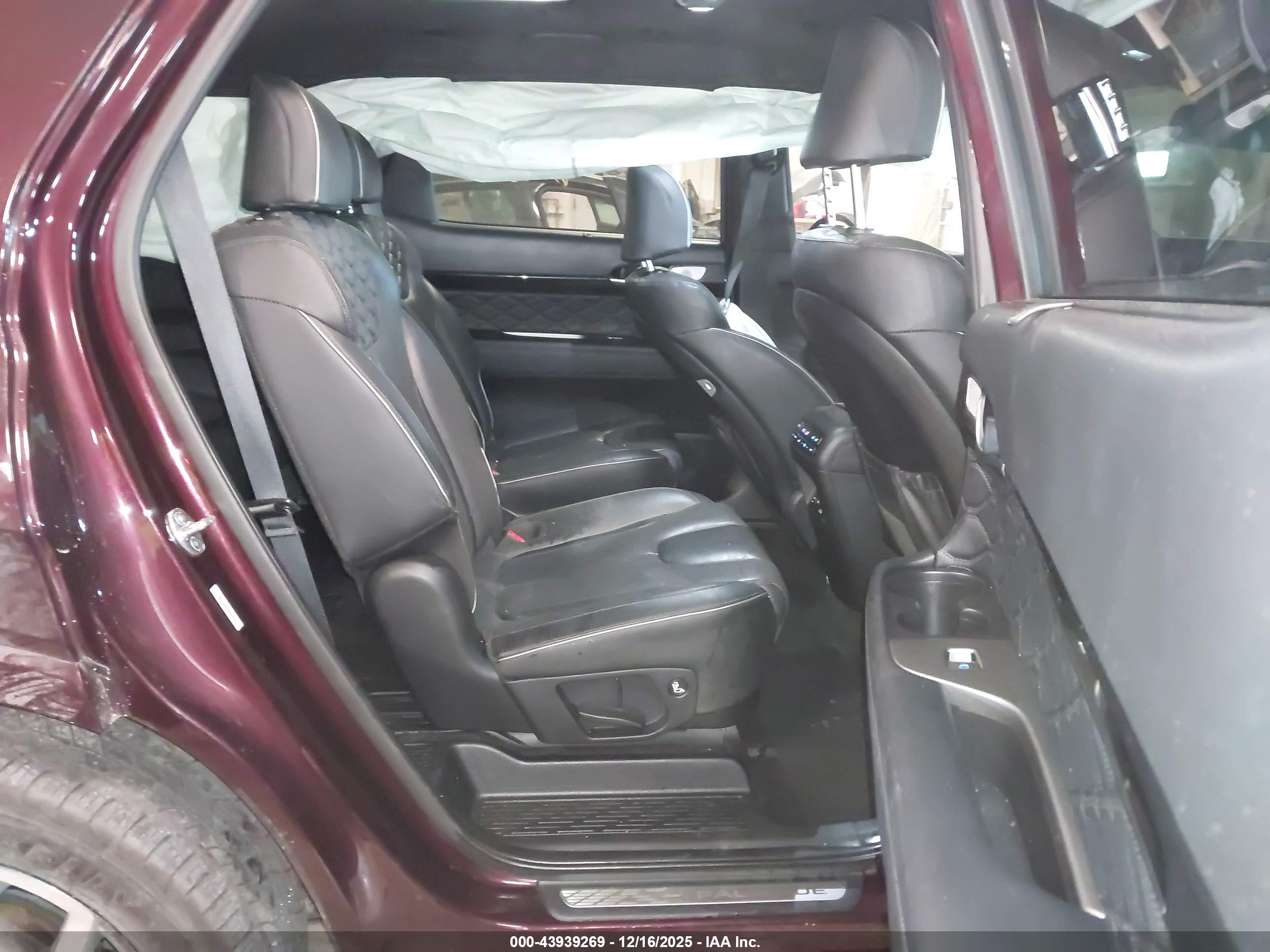 HYUNDAI PALISADE image 8