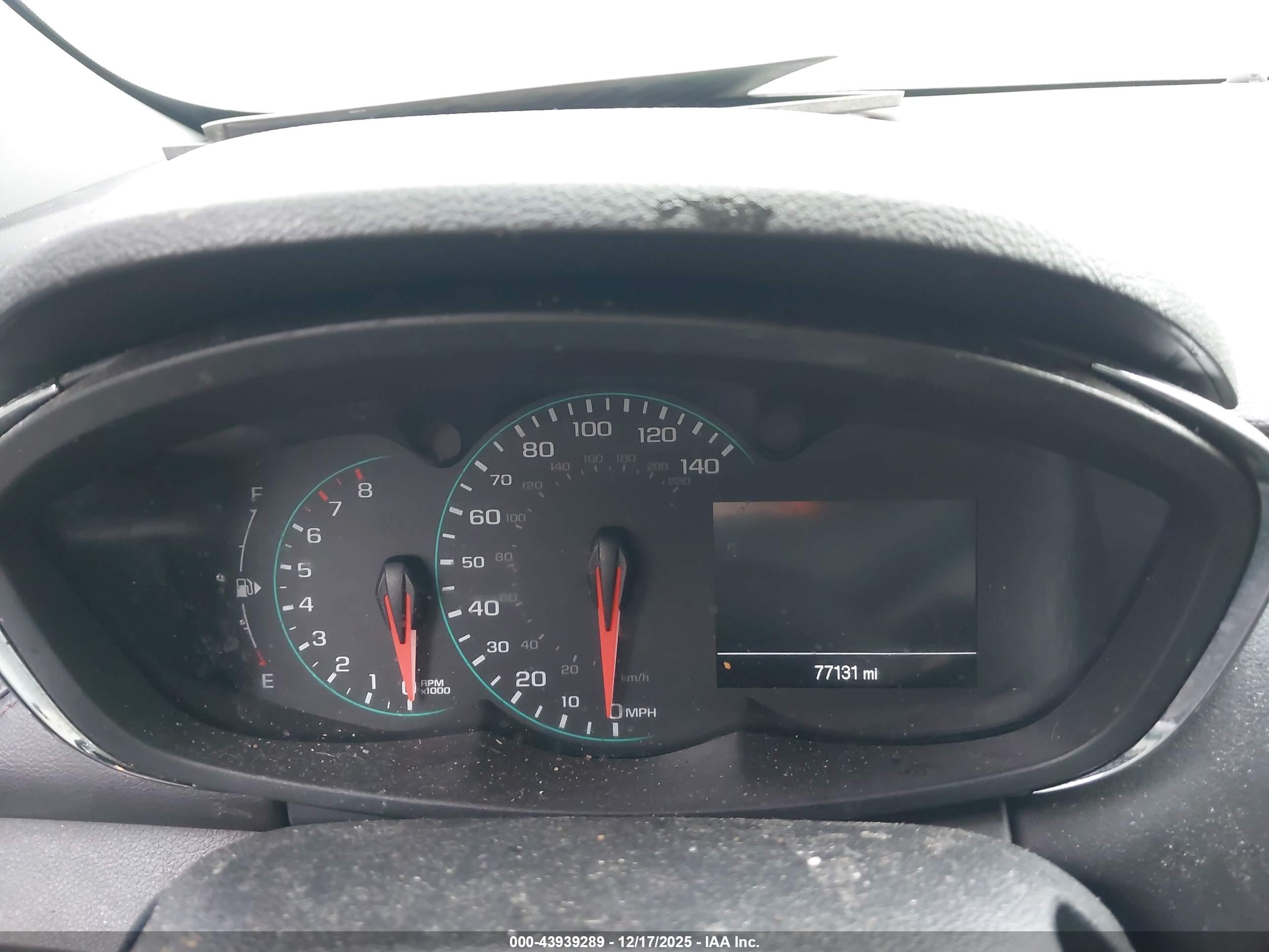 CHEVROLET TRAX image 7