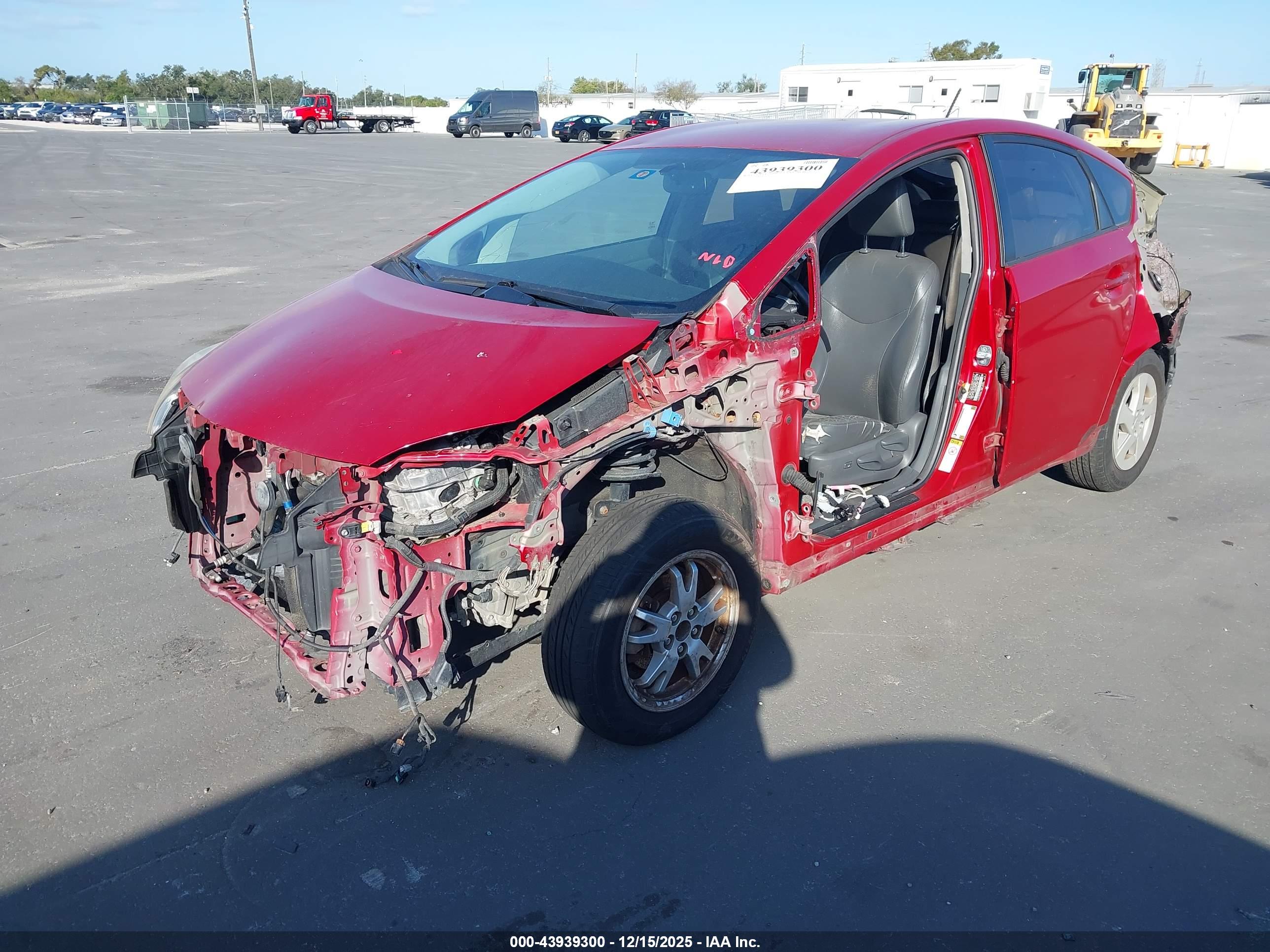 TOYOTA PRIUS image 2