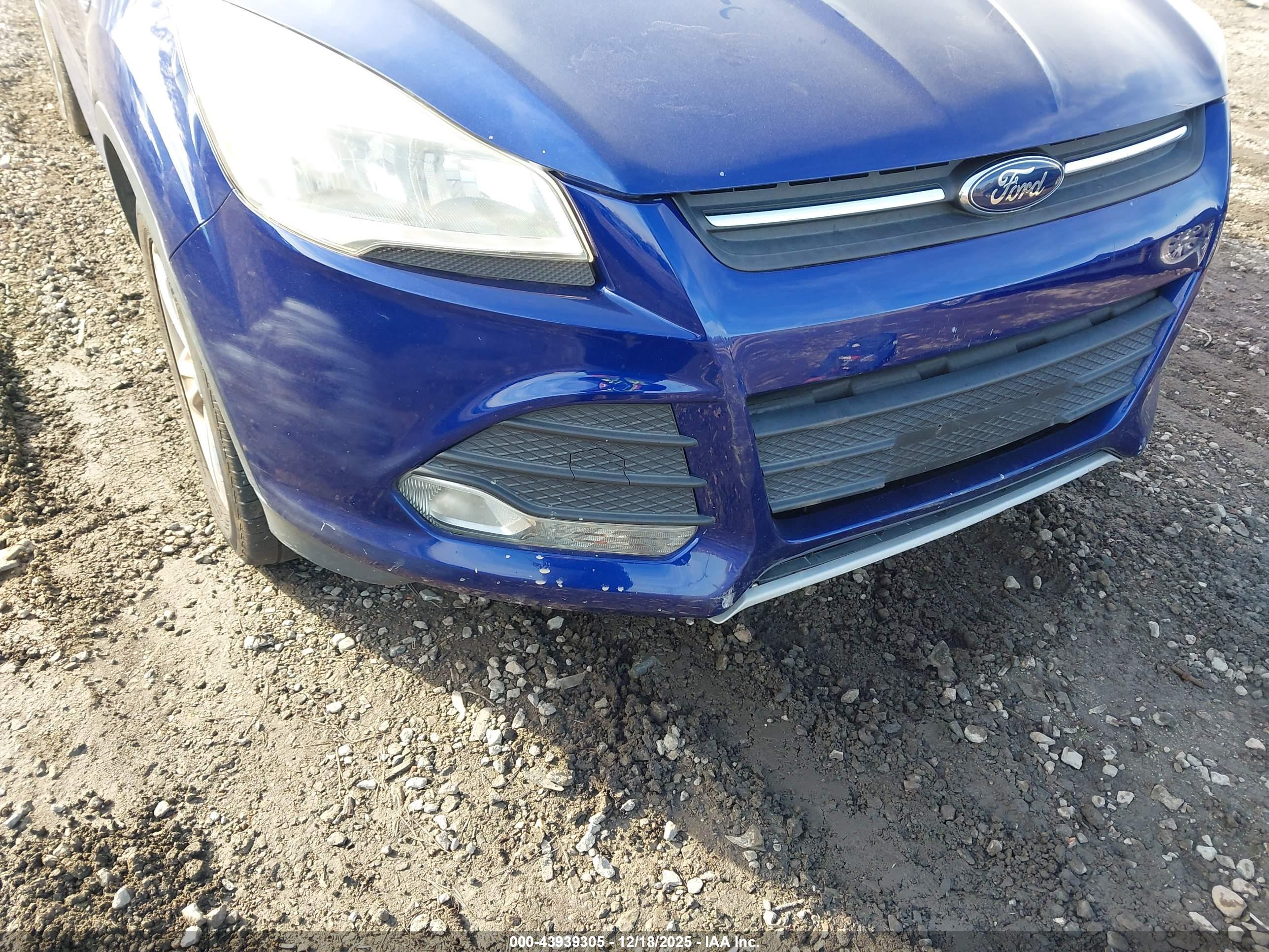 FORD ESCAPE image 6