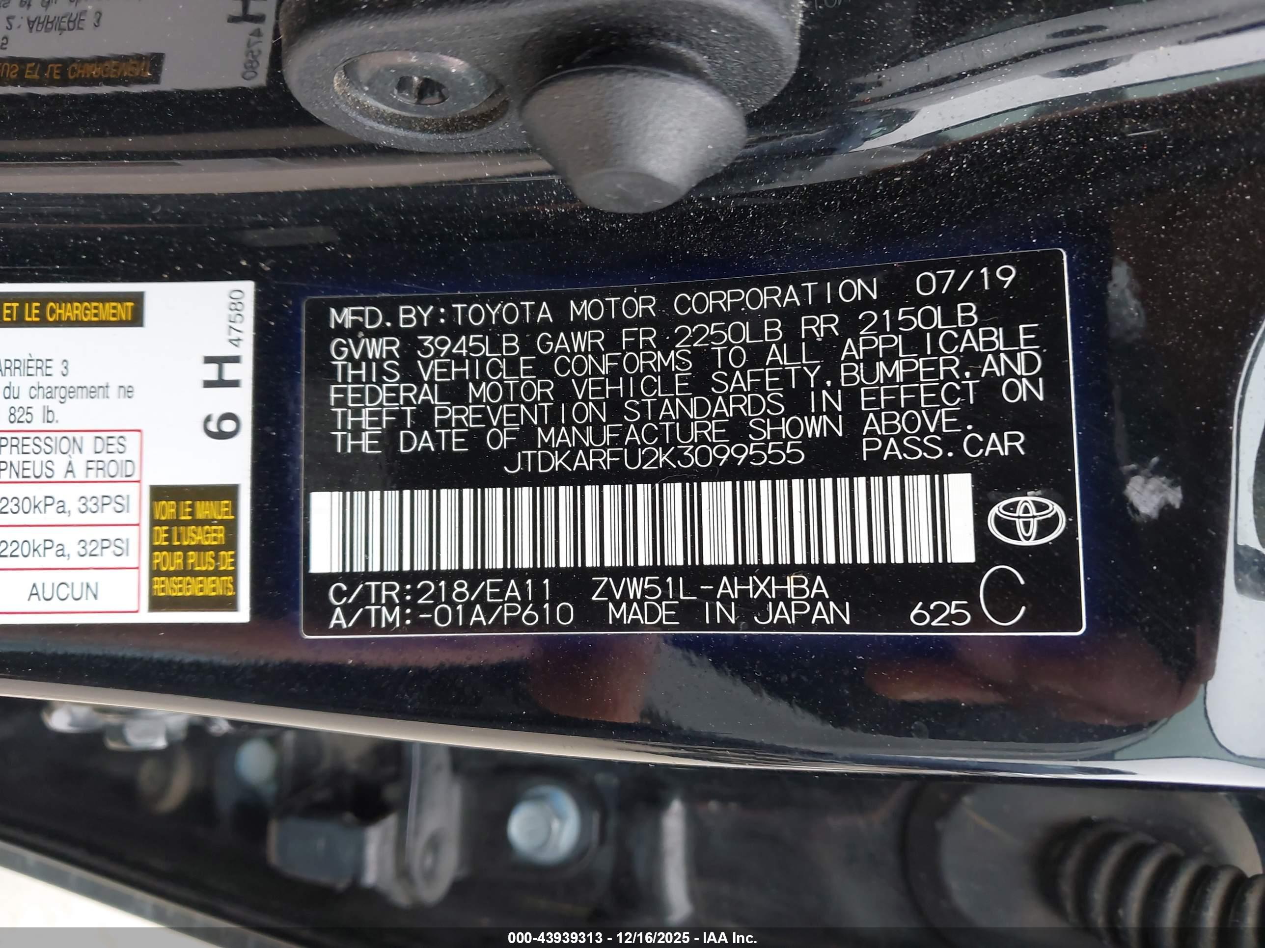 TOYOTA PRIUS image 9