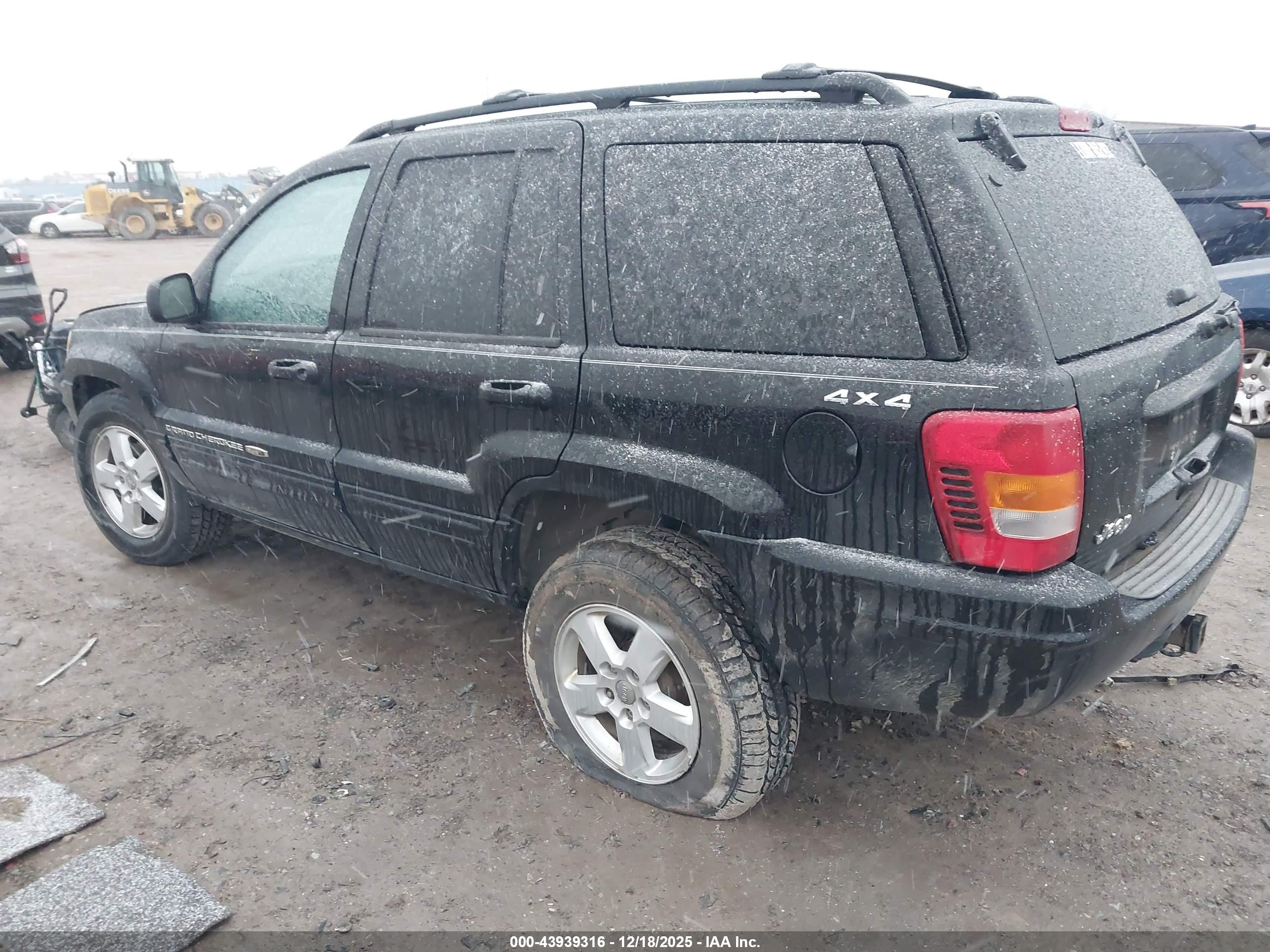 JEEP GRAND image 3