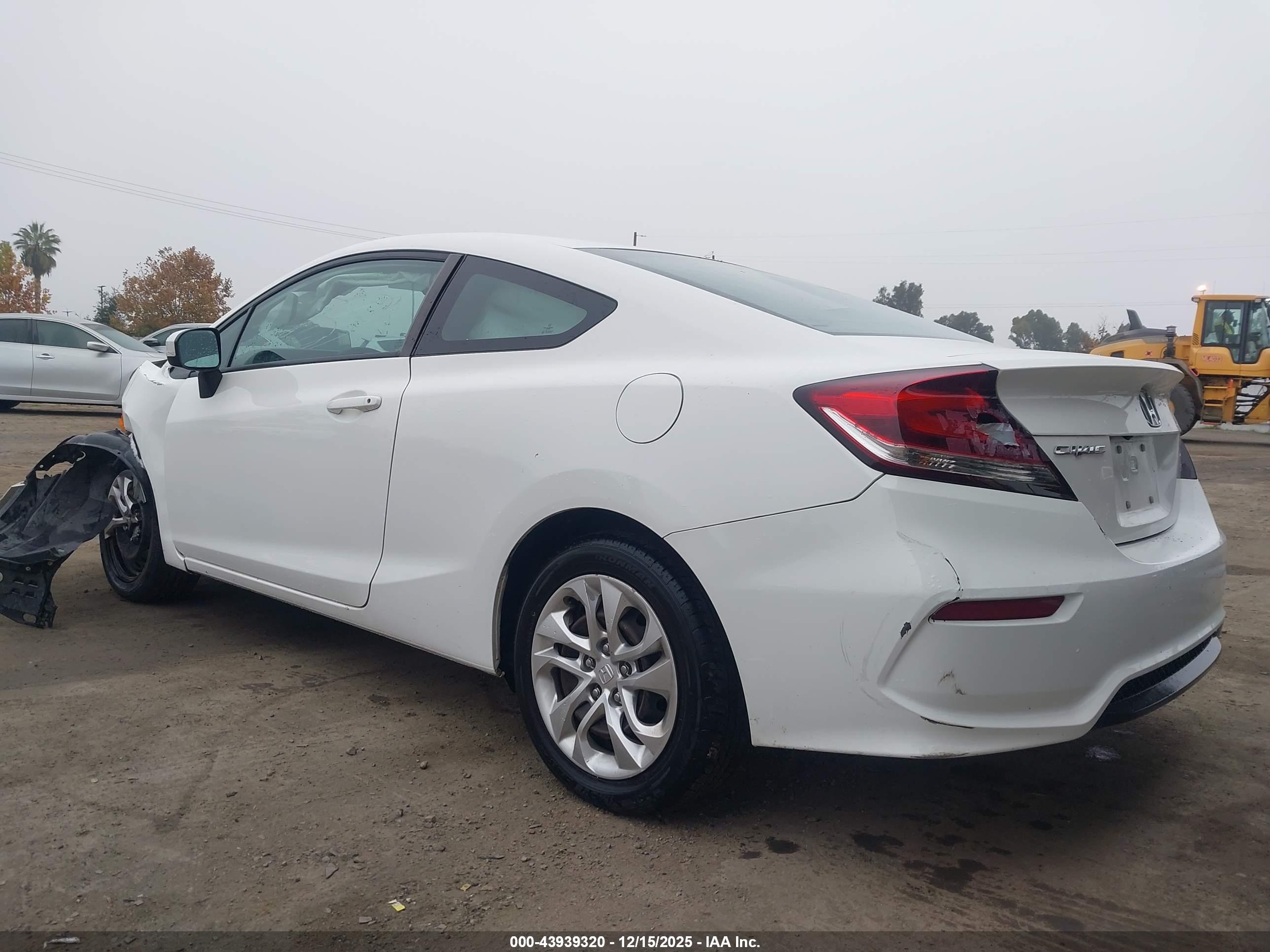 HONDA CIVIC image 3