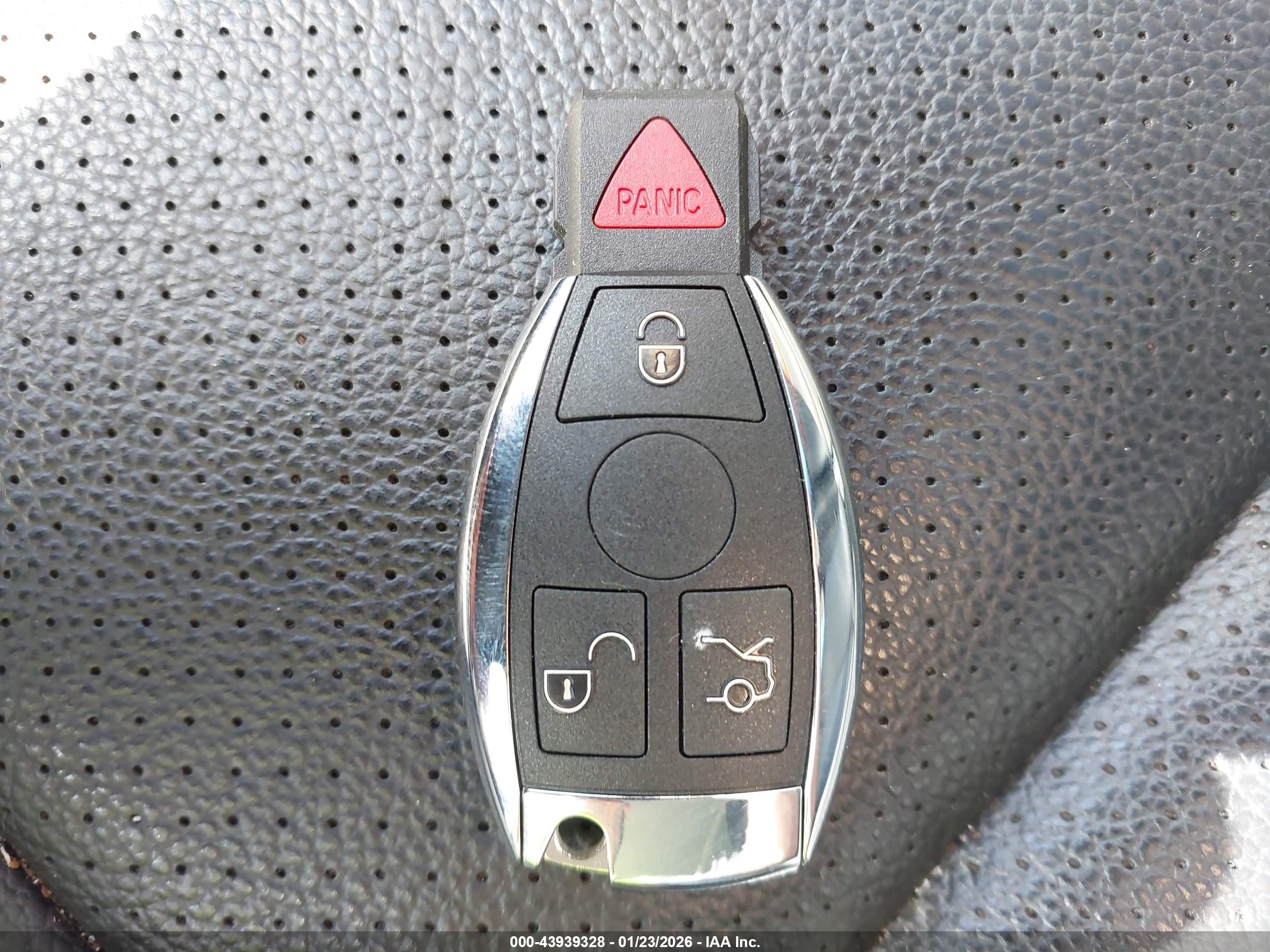 MERCEDES-BENZ C image 11