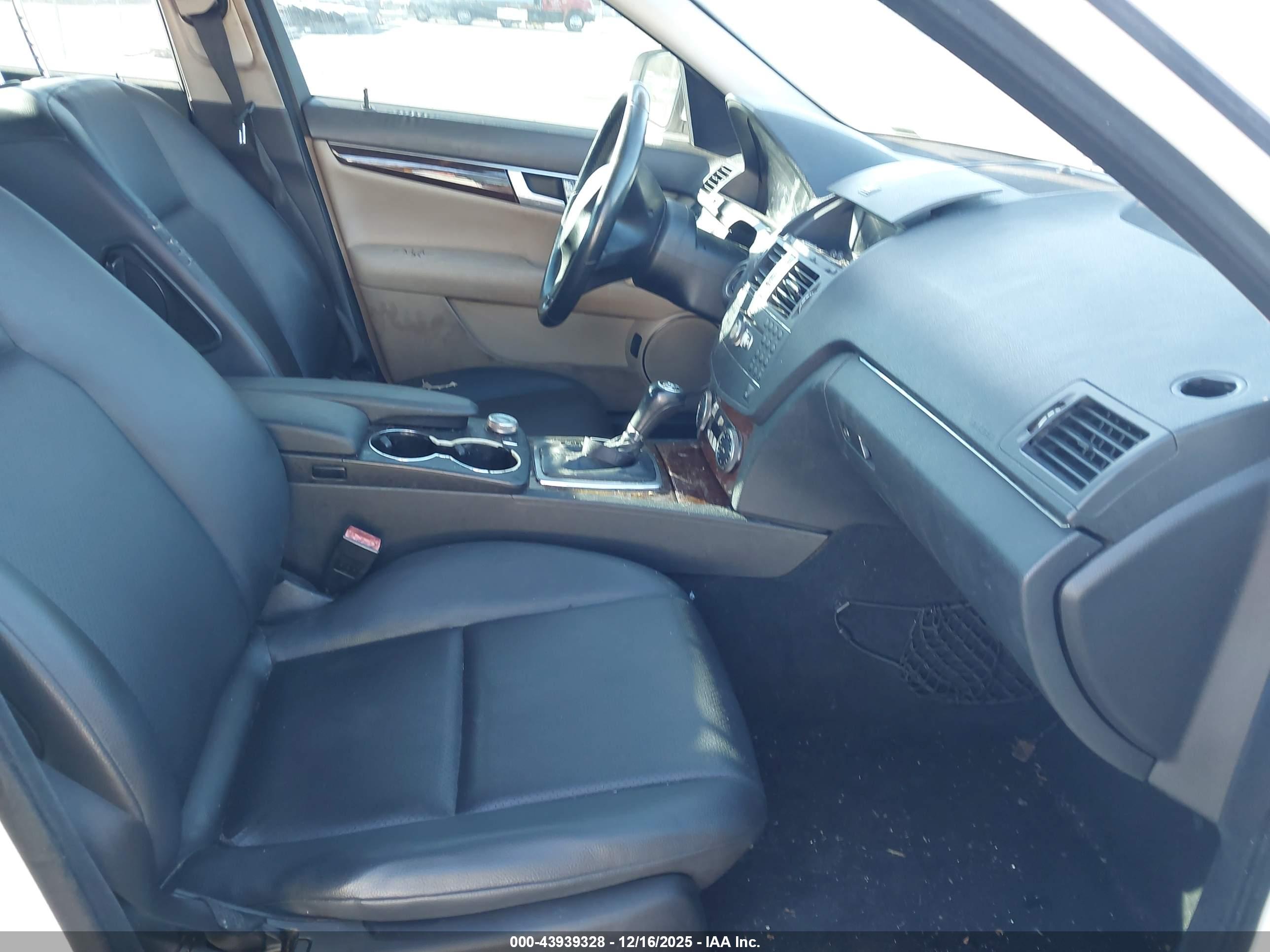 MERCEDES-BENZ C image 5