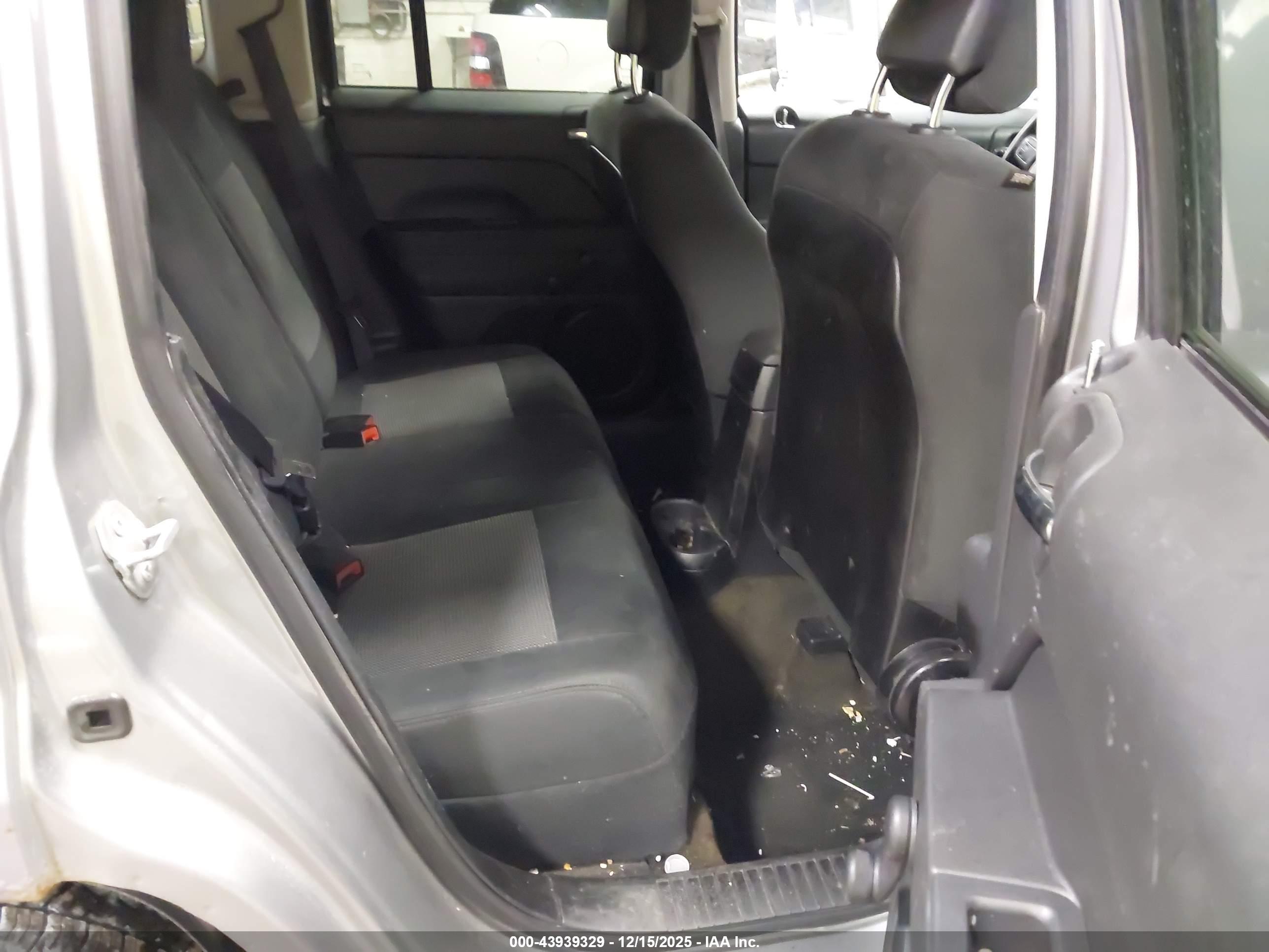 JEEP PATRIOT image 8