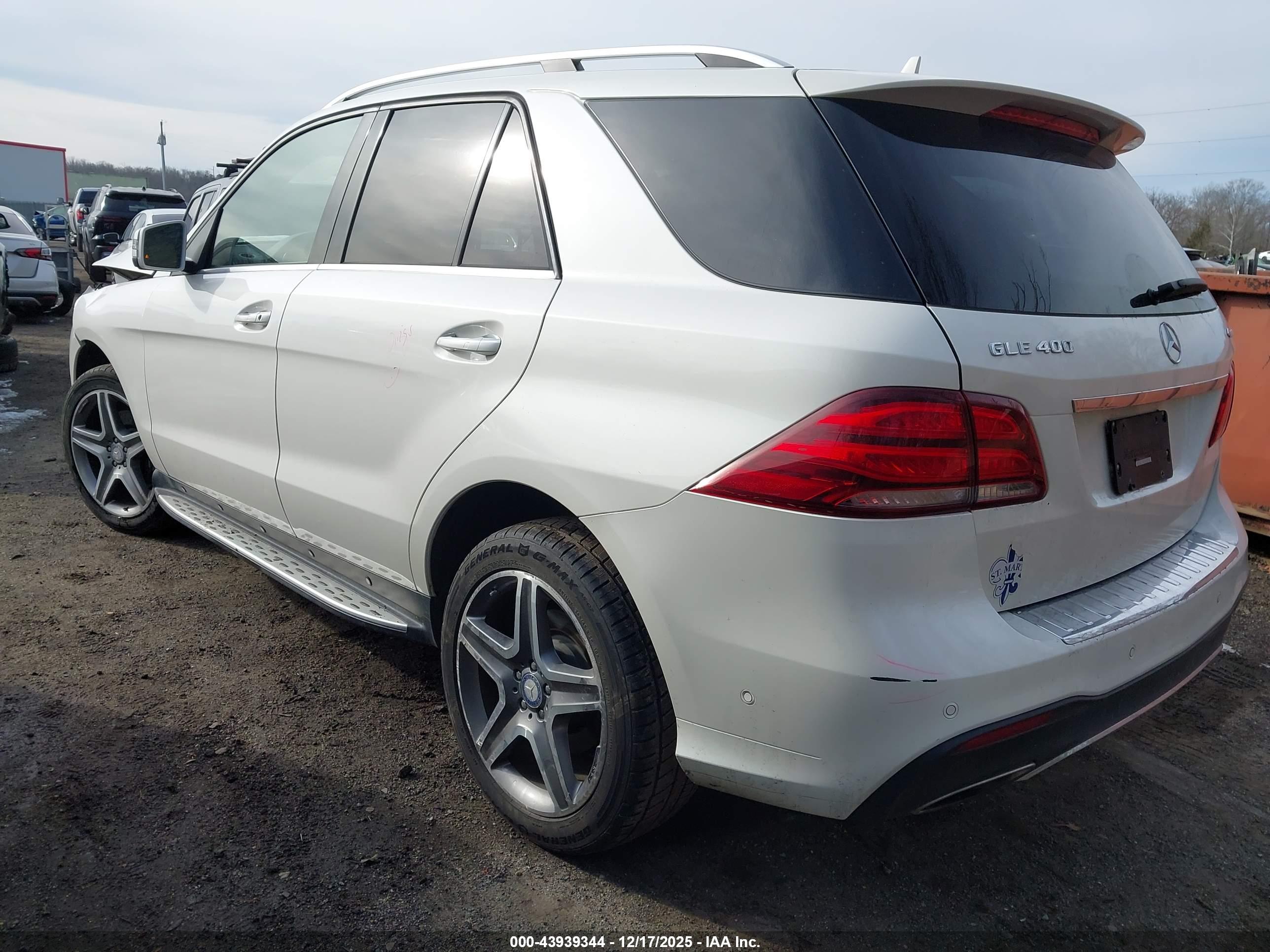 MERCEDES-BENZ GLE image 3