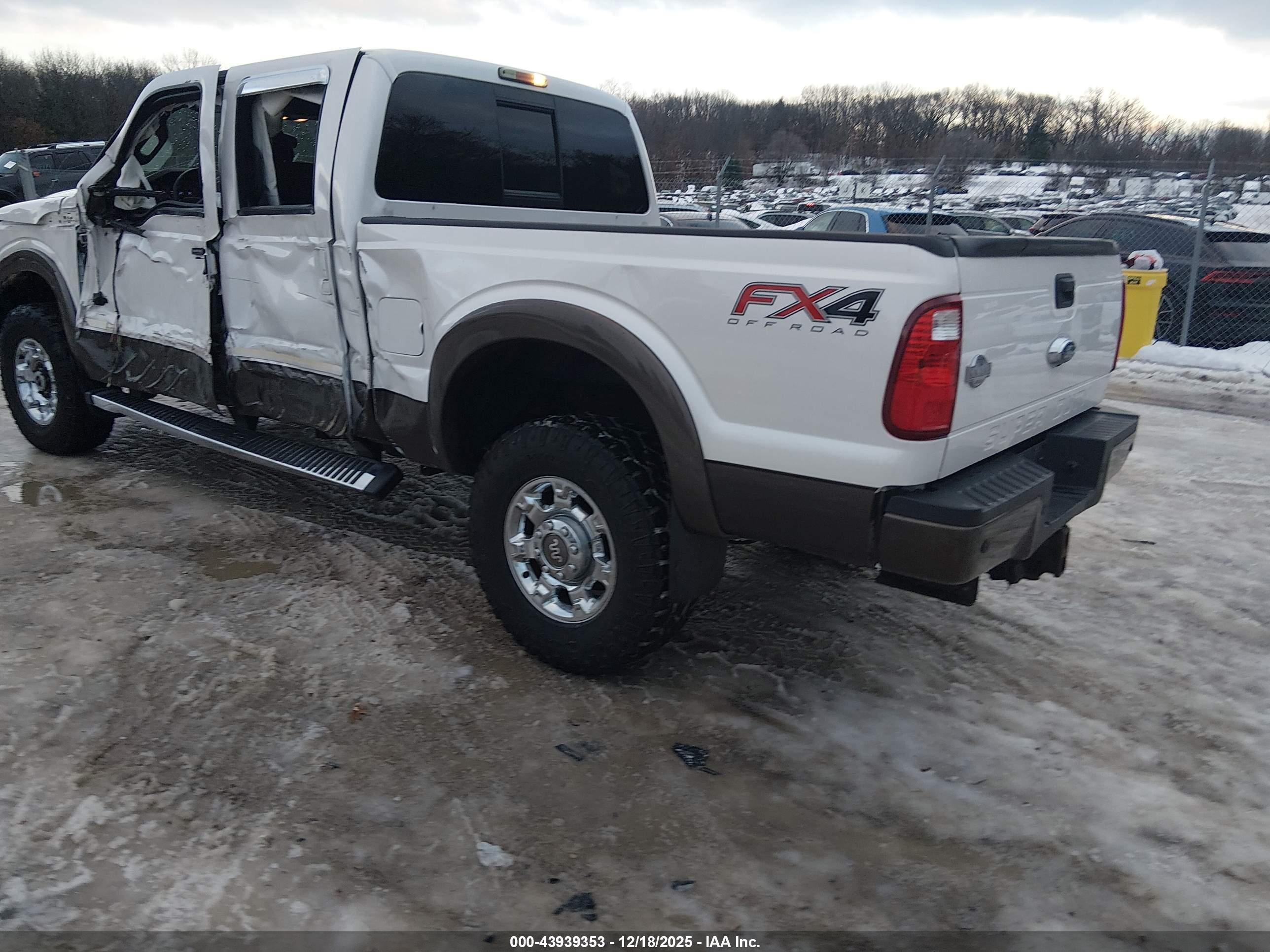 FORD F-350 image 3