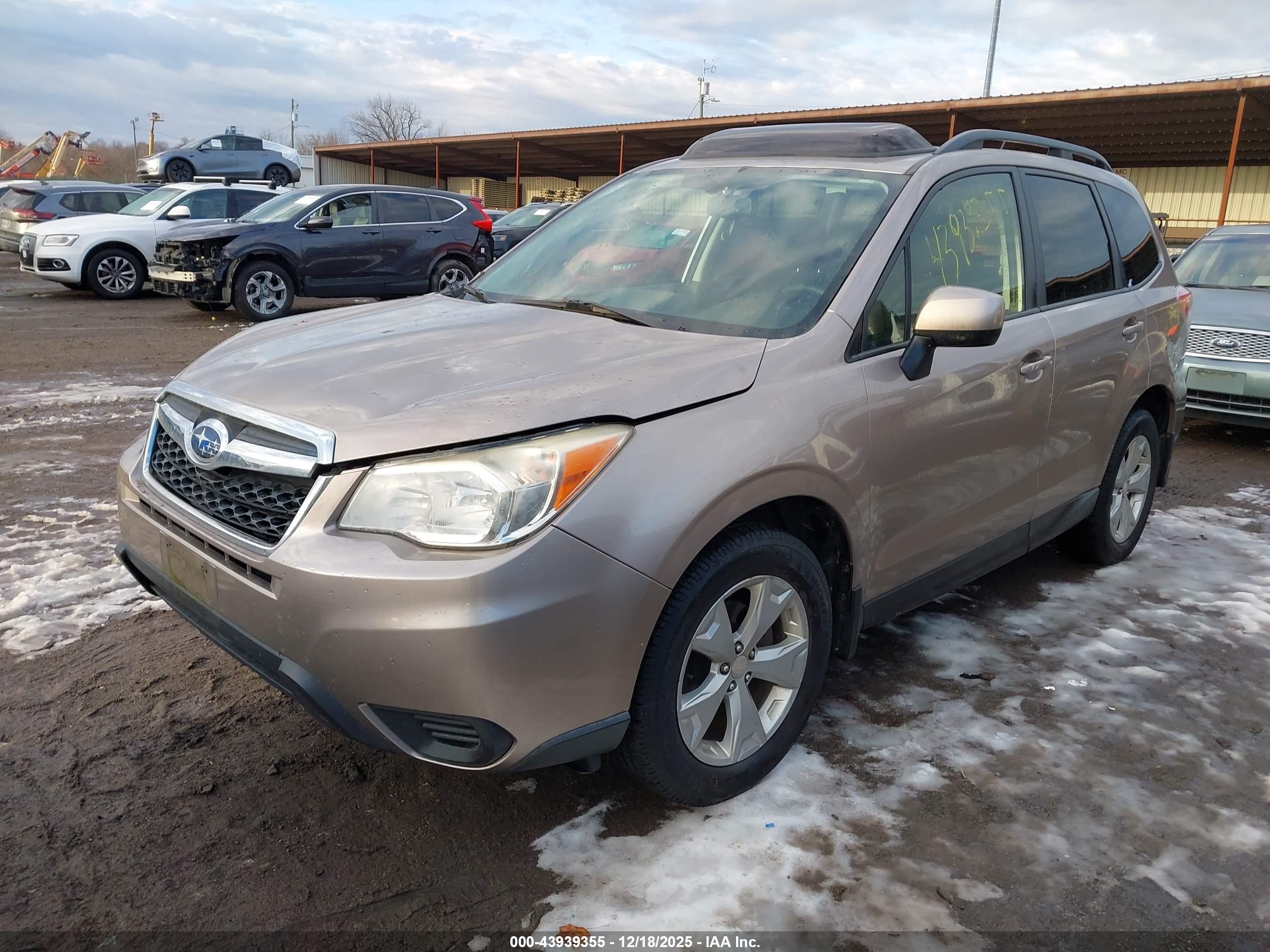 SUBARU FORESTER image 2