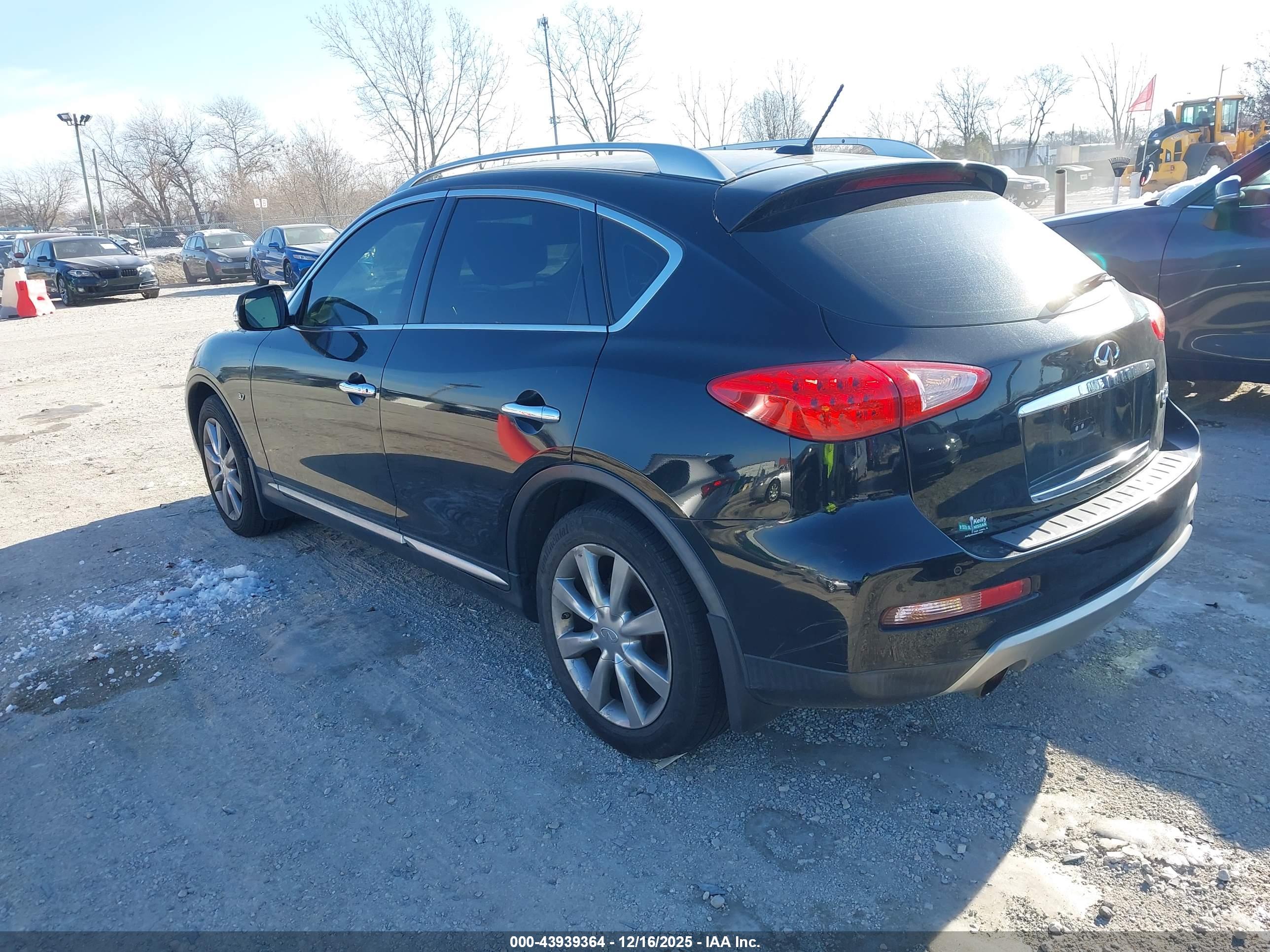 INFINITI QX50 image 3