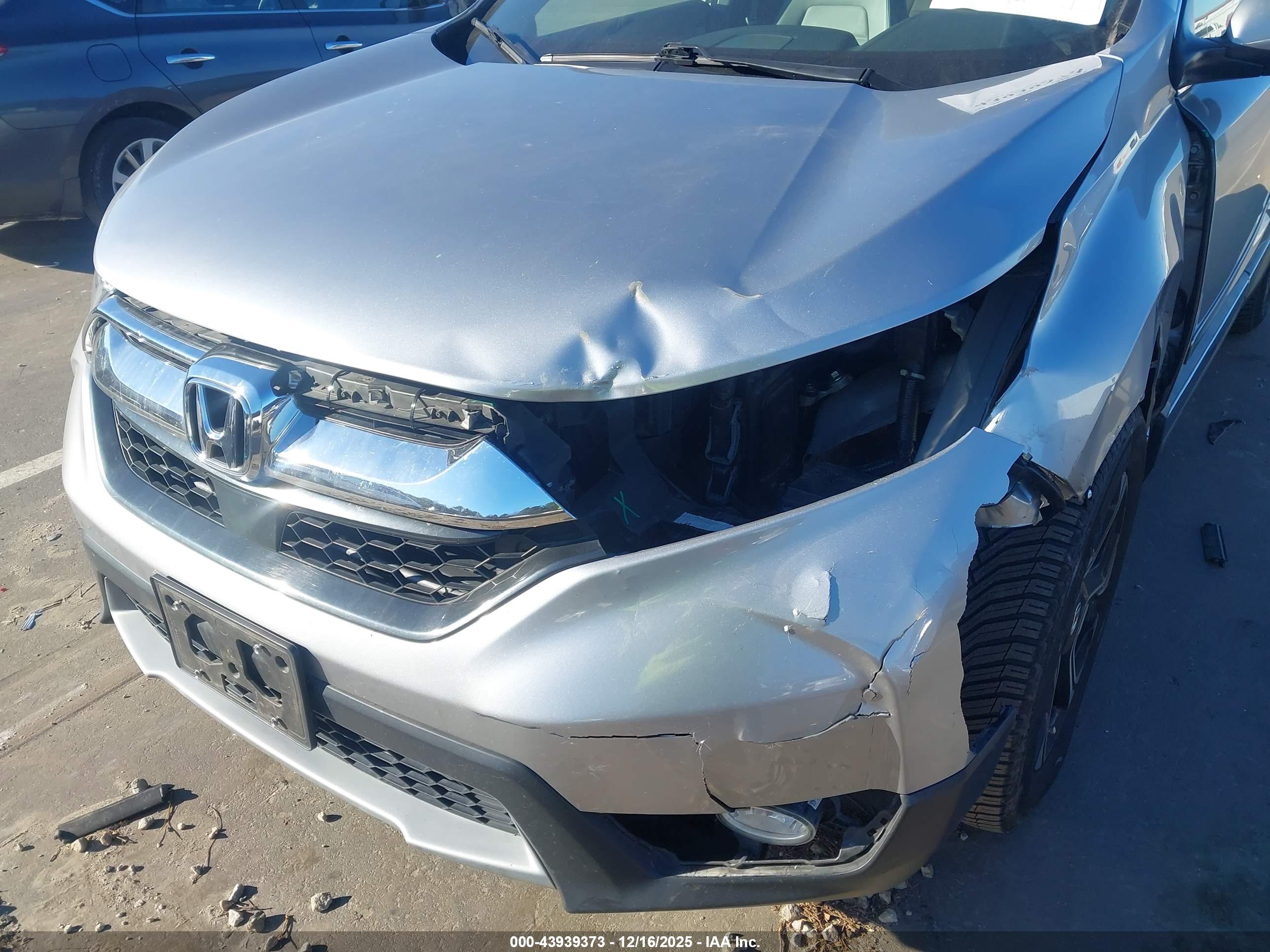 HONDA CR-V image 6