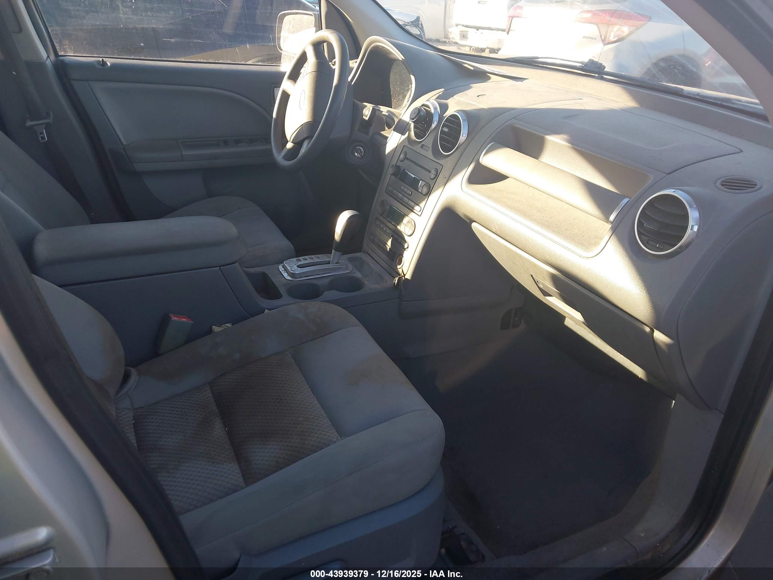 FORD FREESTYLE image 5