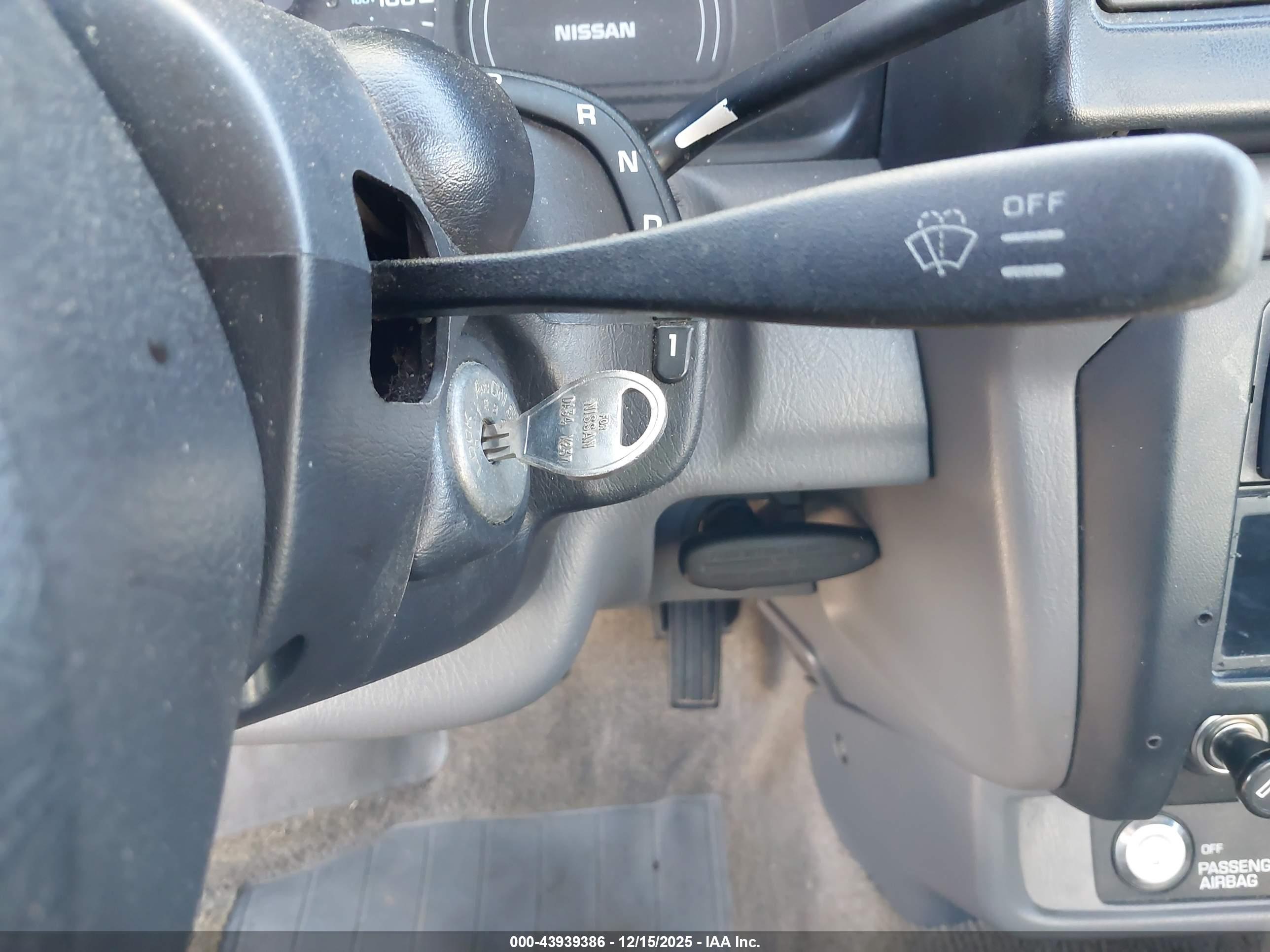 NISSAN FRONTIER image 11