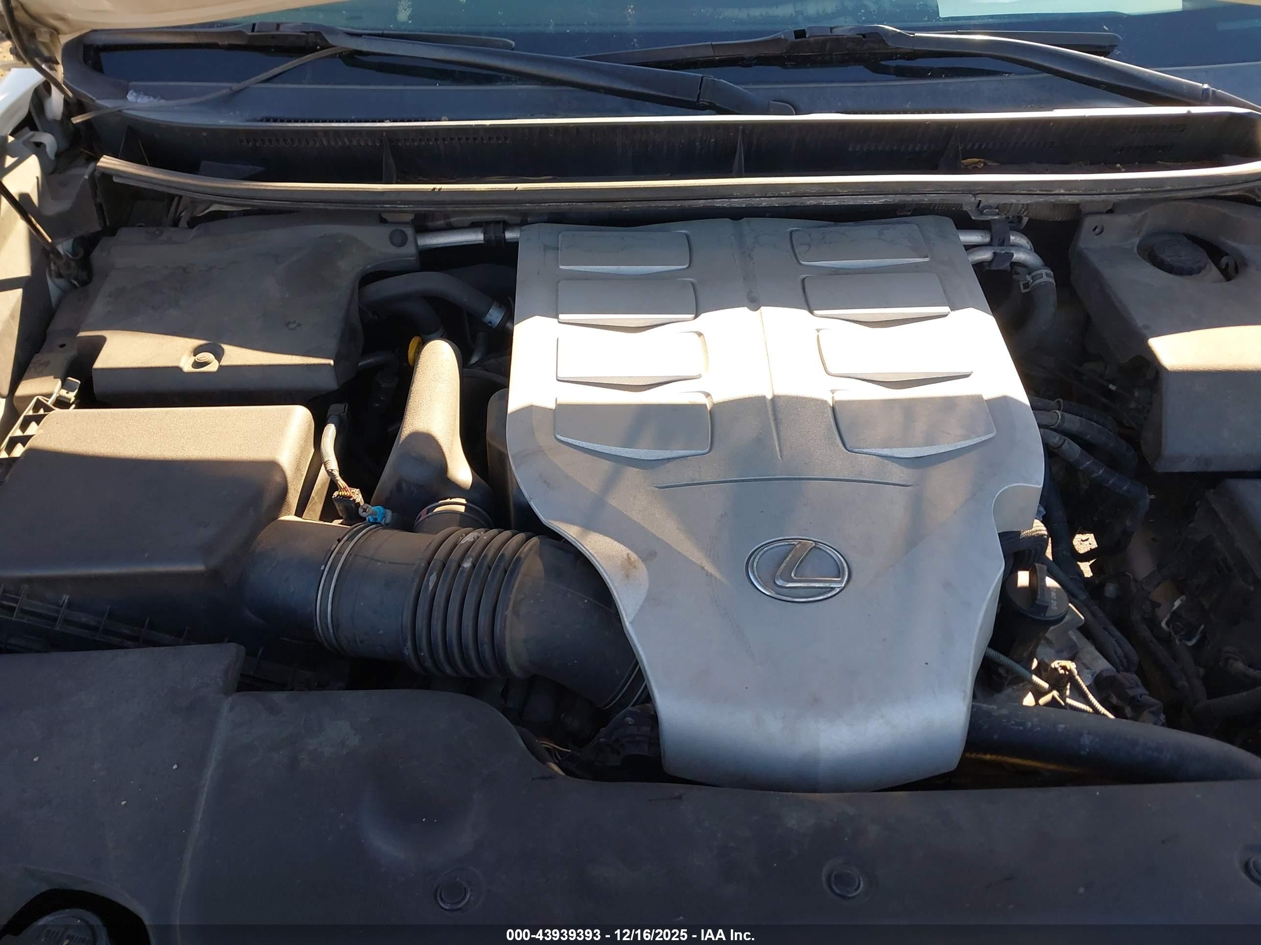 LEXUS GX image 10