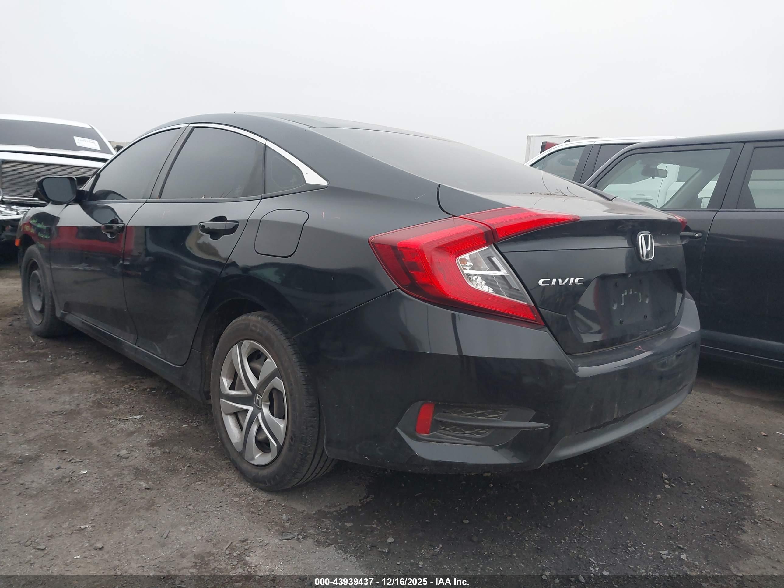 HONDA CIVIC image 3
