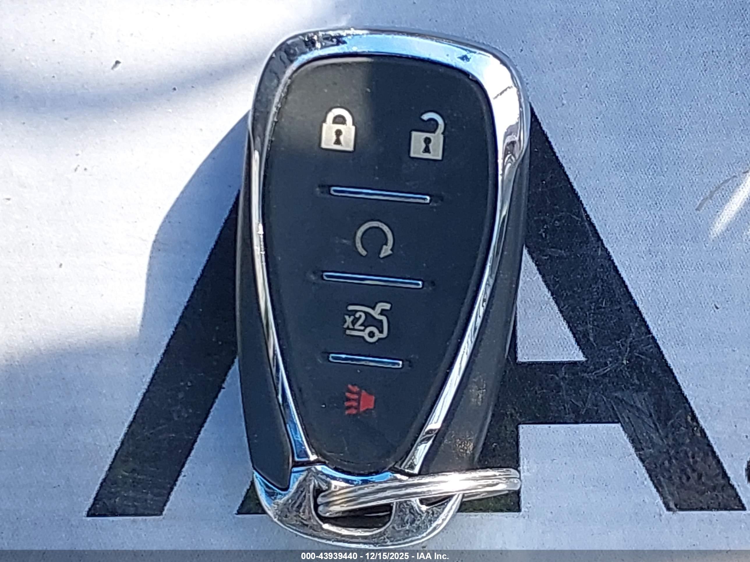 CHEVROLET MALIBU image 11