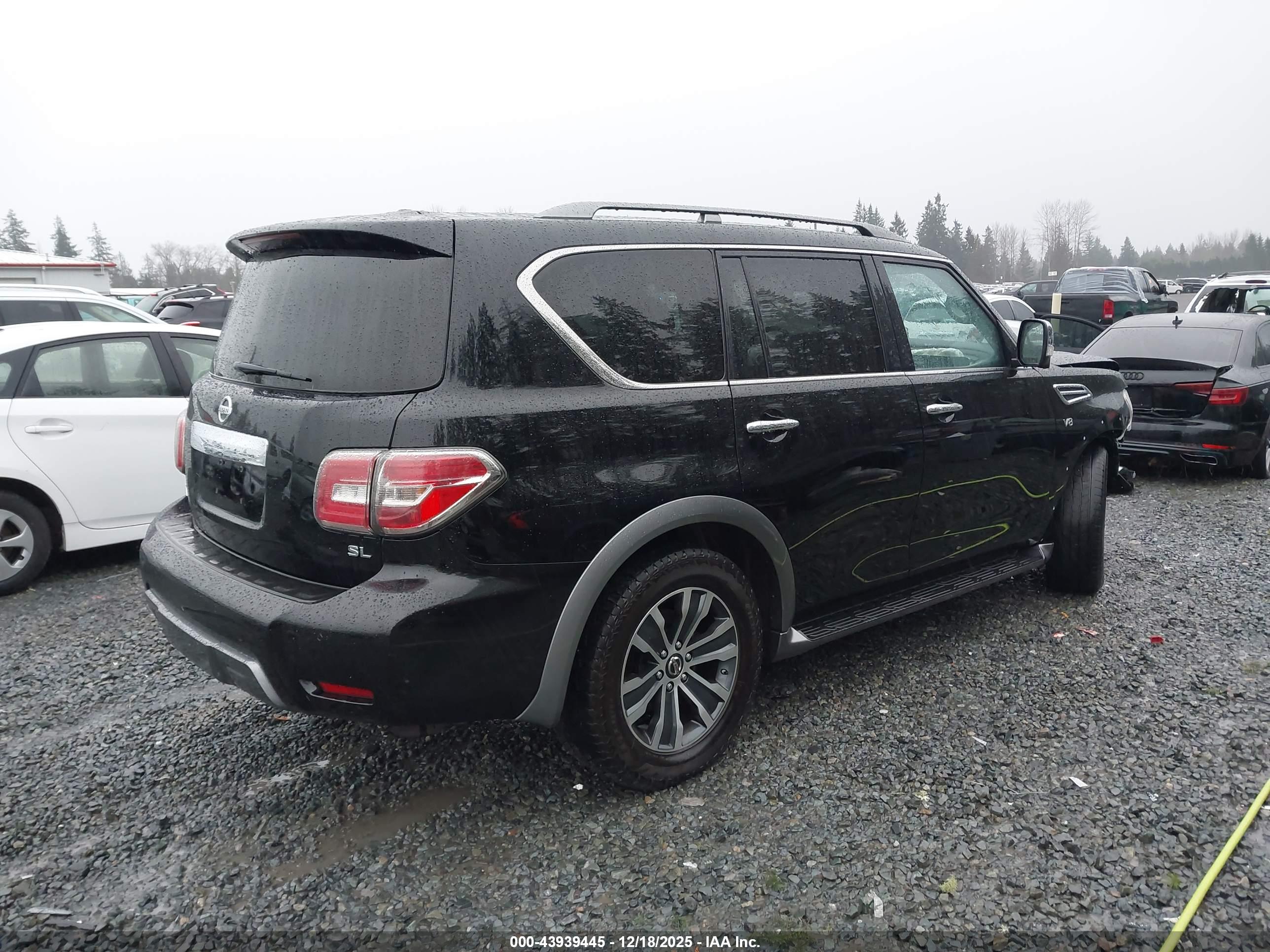 NISSAN ARMADA image 4