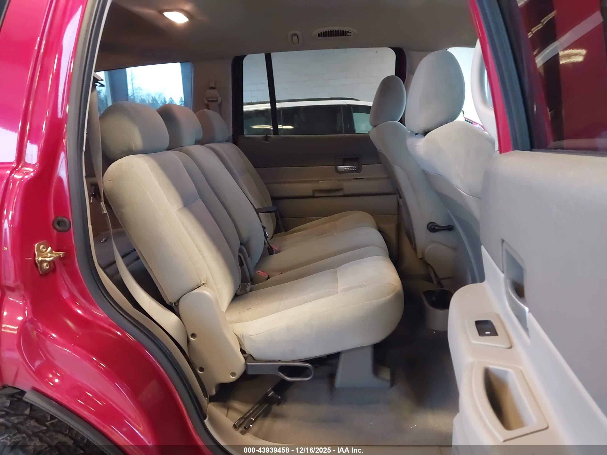 DODGE DURANGO image 8