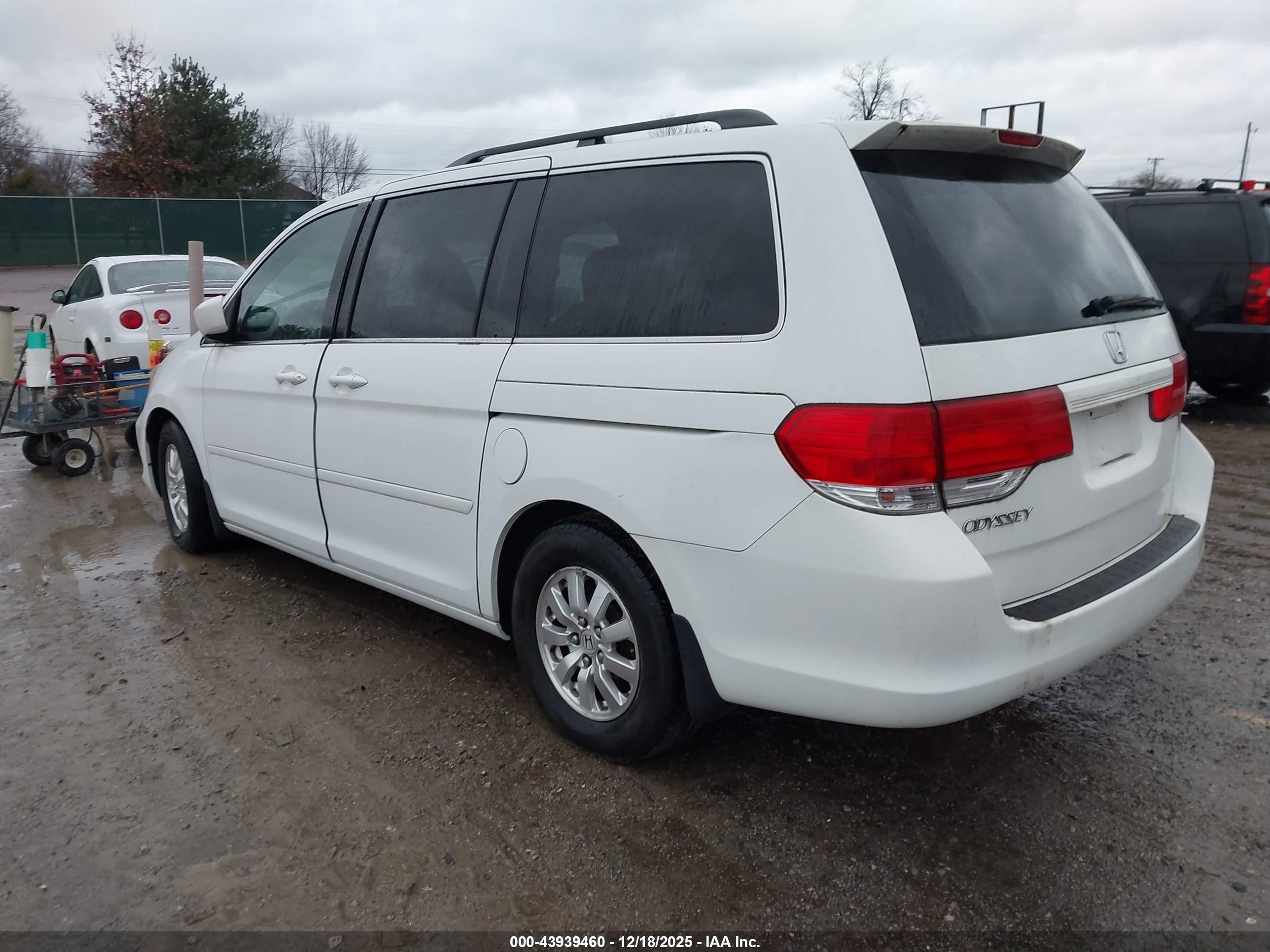 HONDA ODYSSEY image 3