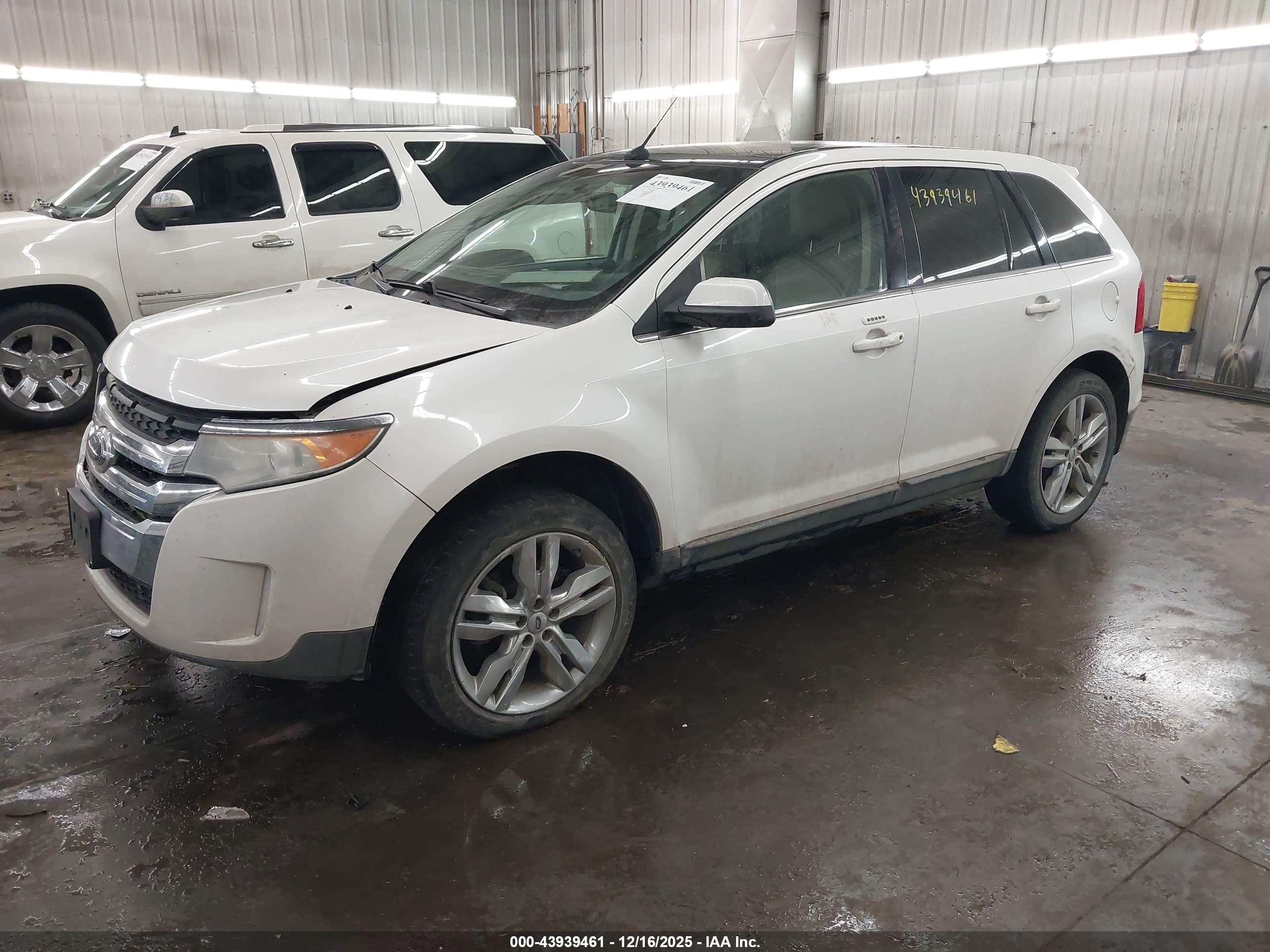 FORD EDGE image 2