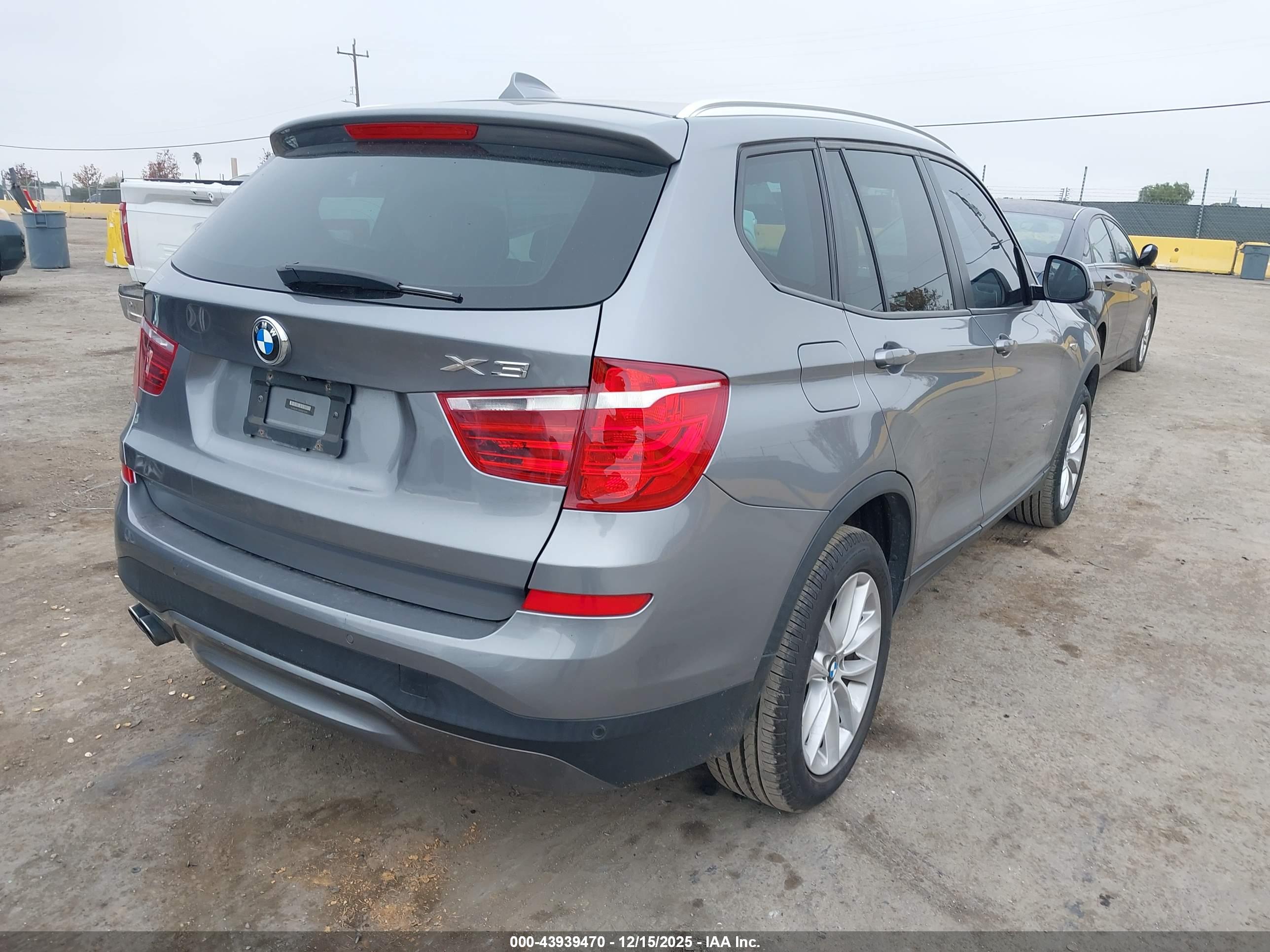 BMW X3 image 4