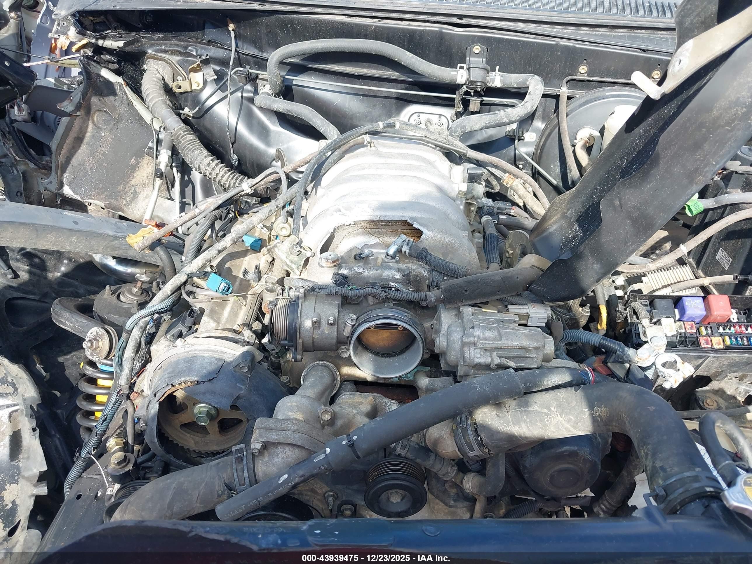 TOYOTA TUNDRA image 10