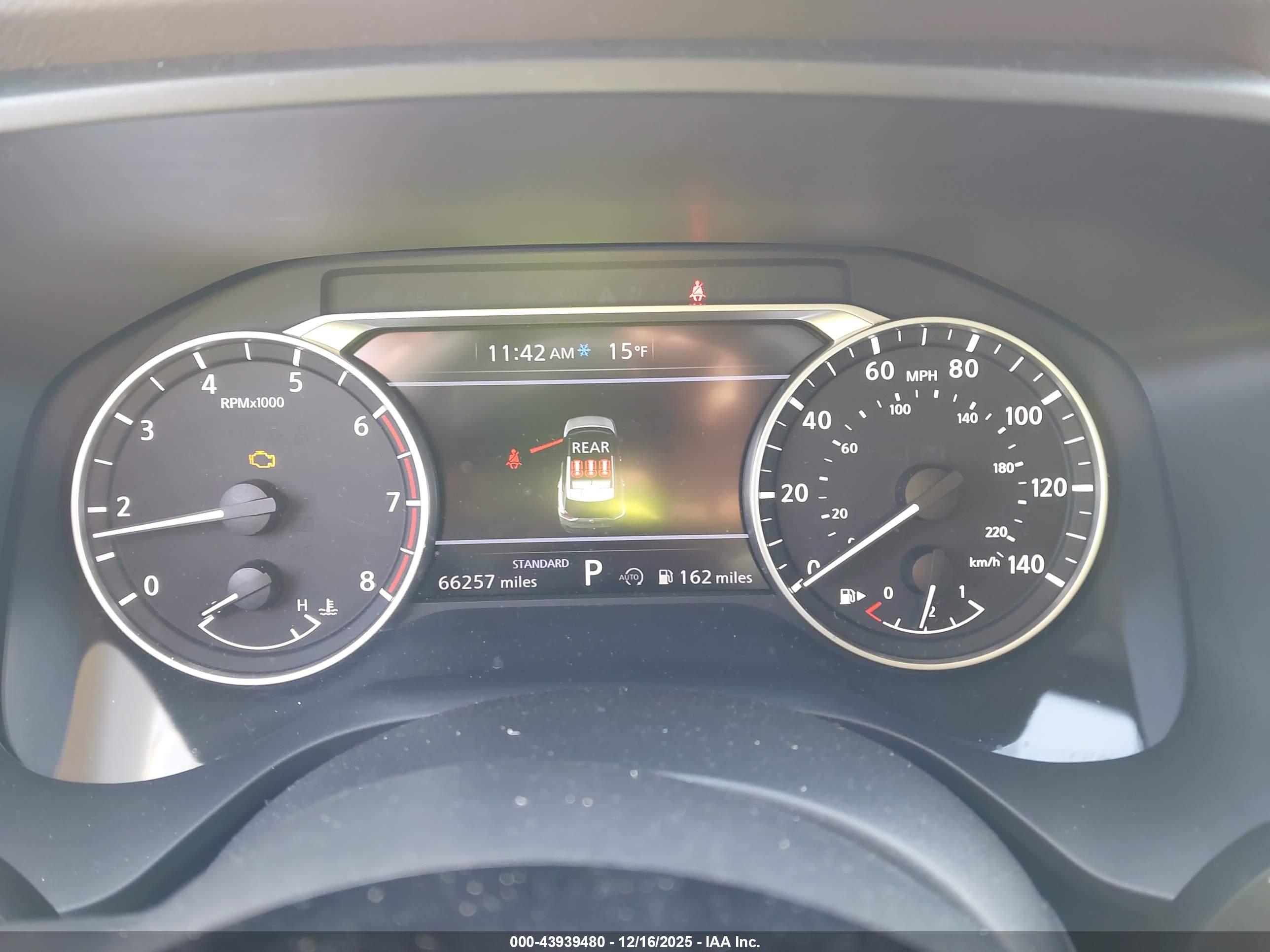 NISSAN ROGUE image 7