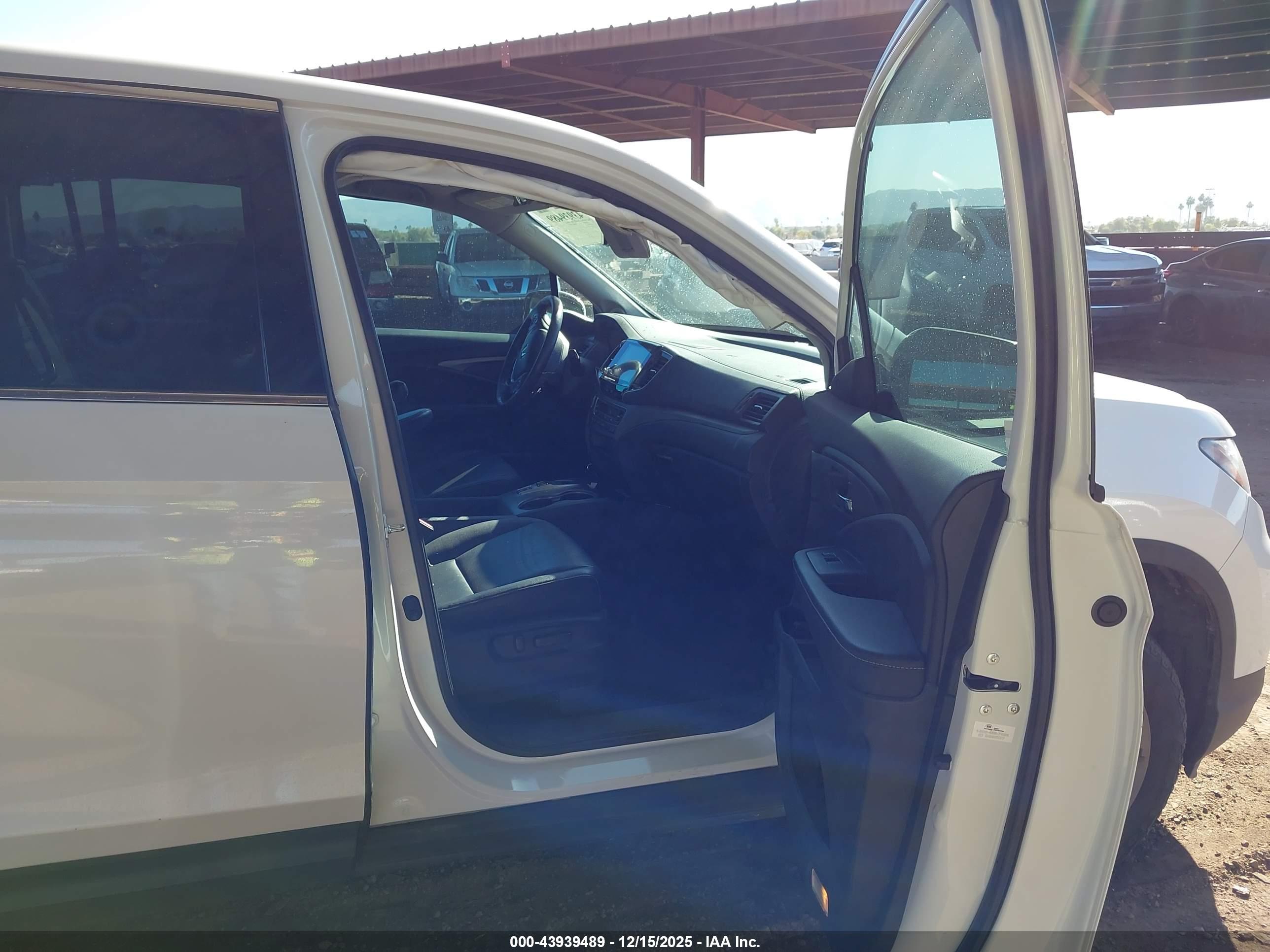 HONDA RIDGELINE image 5