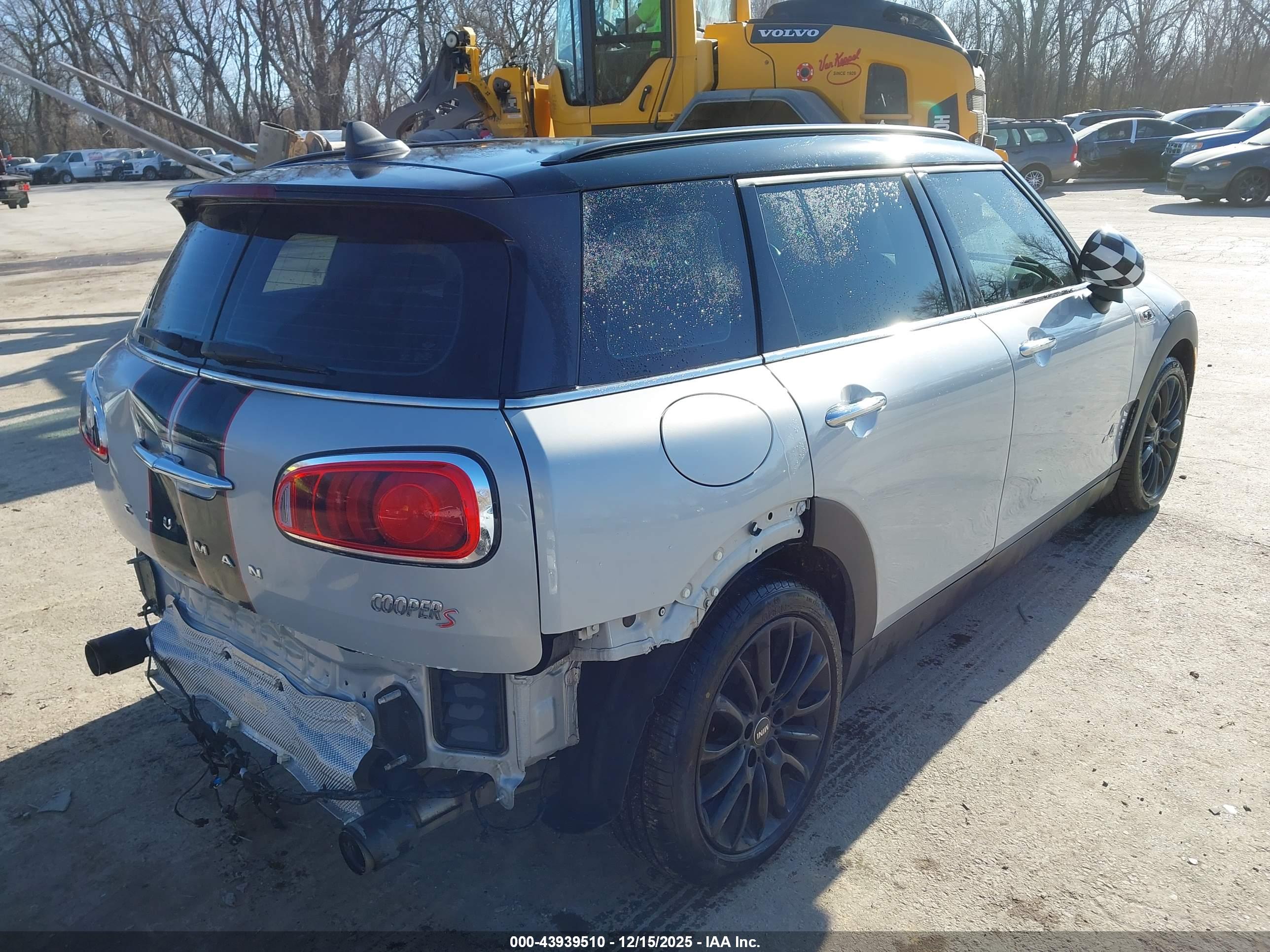MINI CLUBMAN image 4