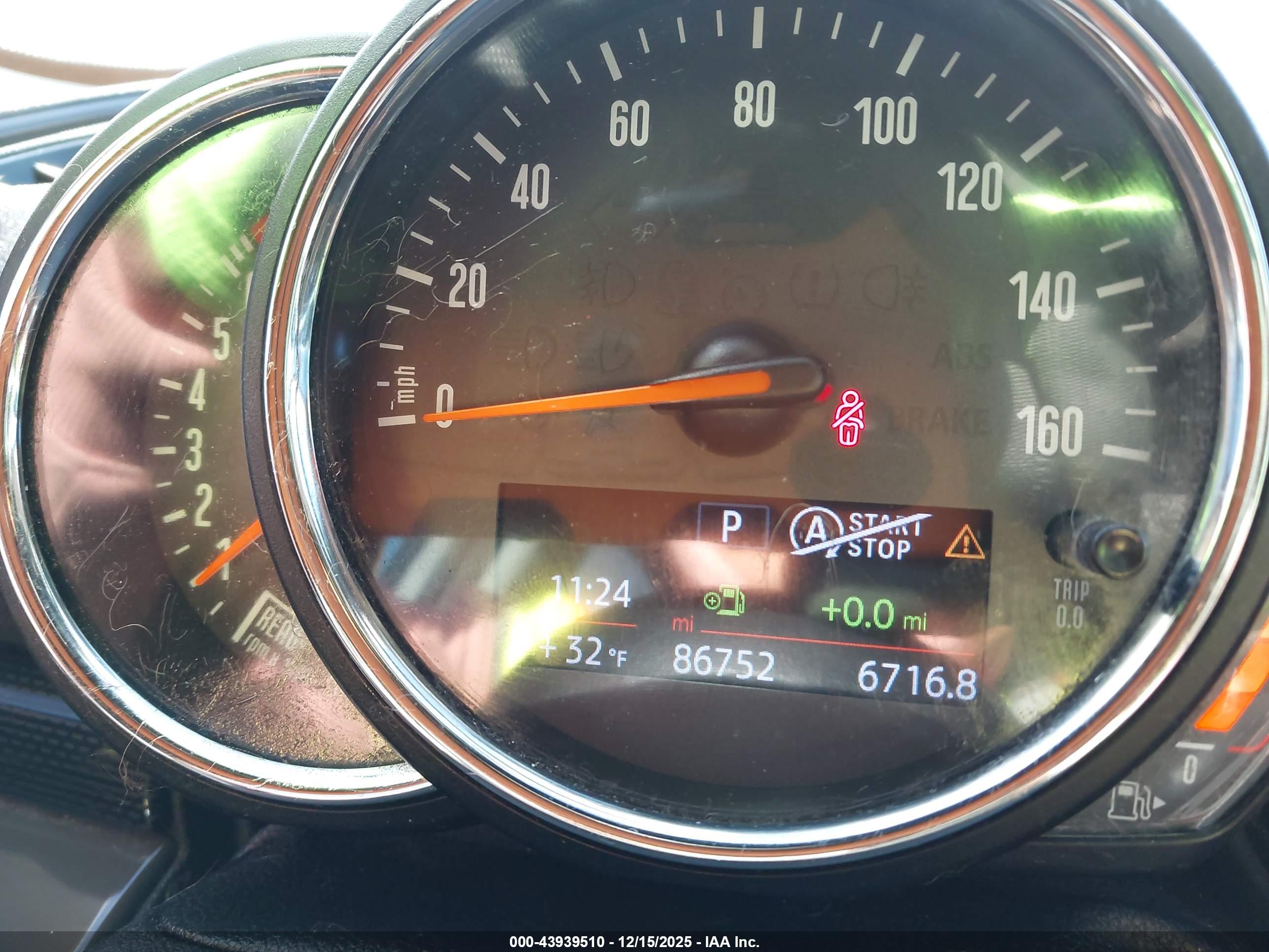 MINI CLUBMAN image 7