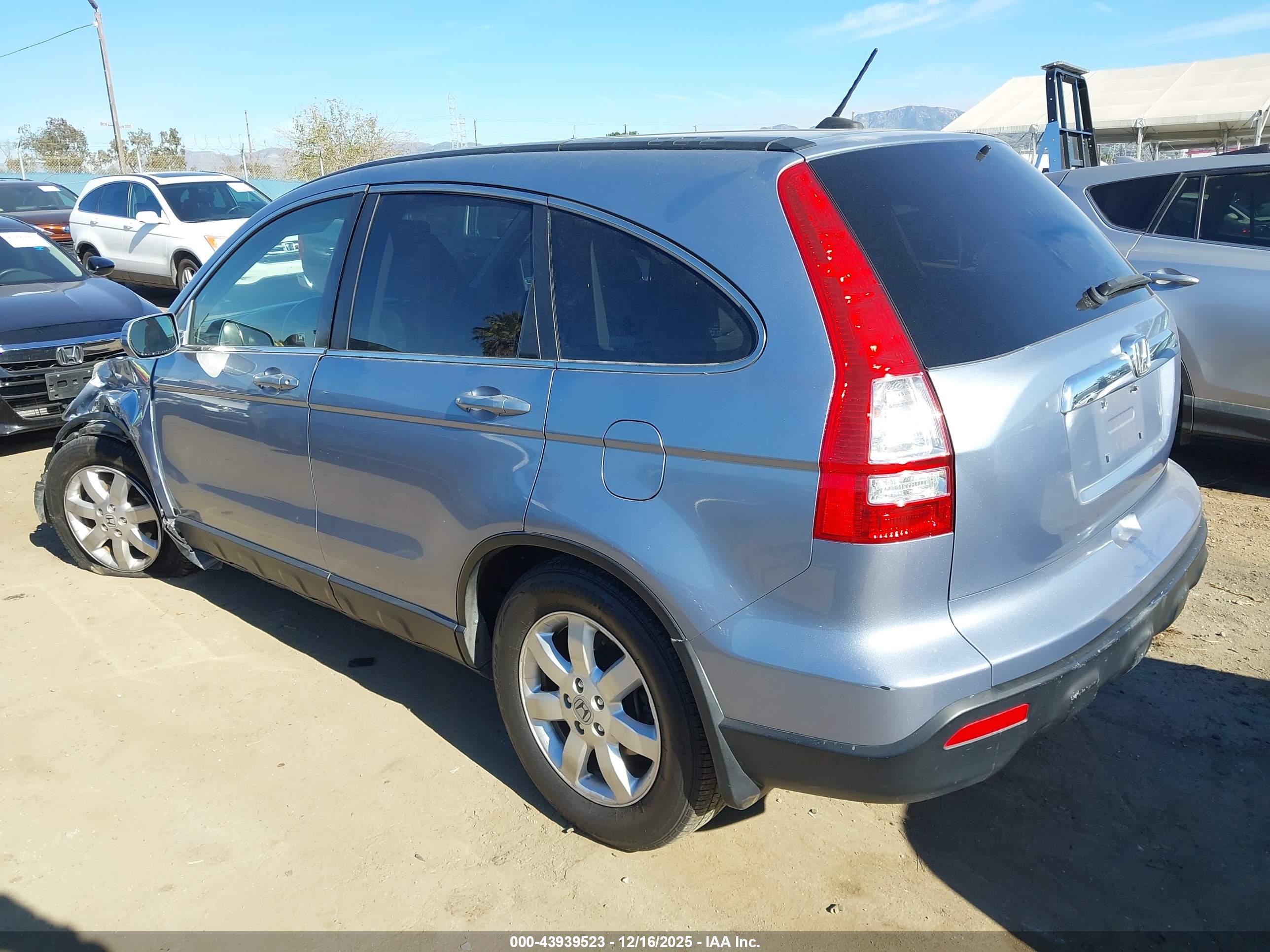 HONDA CR-V image 3