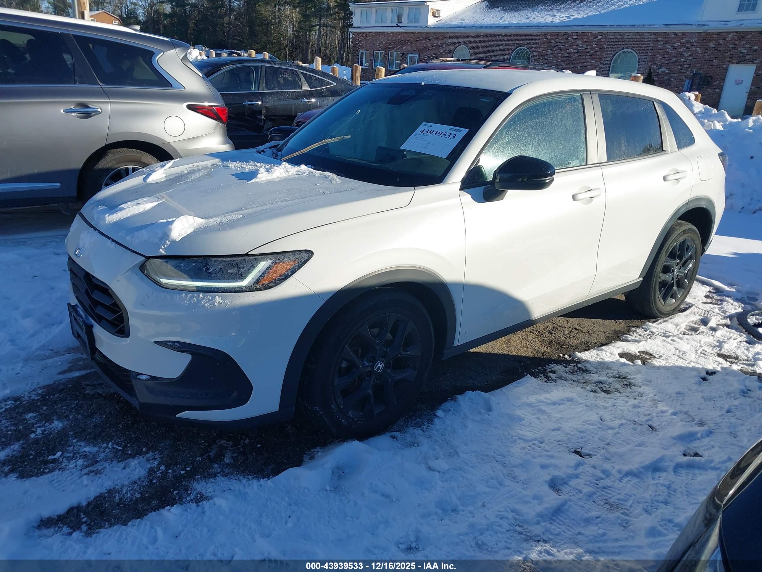 HONDA HR-V image 2
