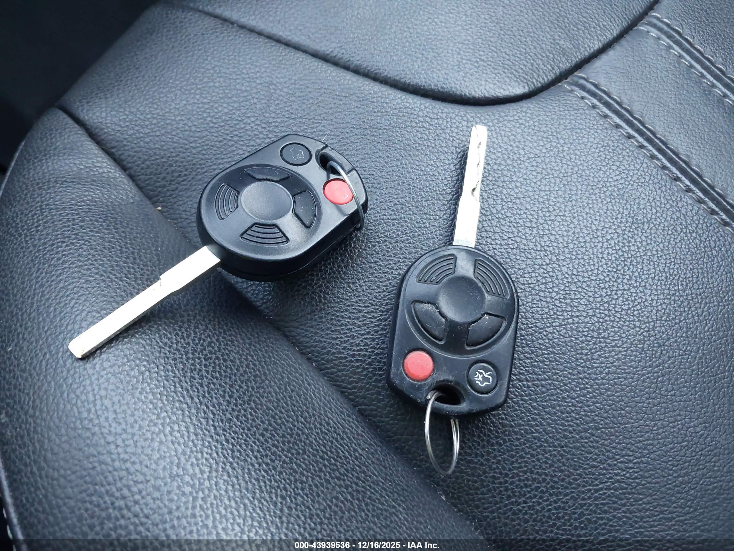 FORD FOCUS image 11