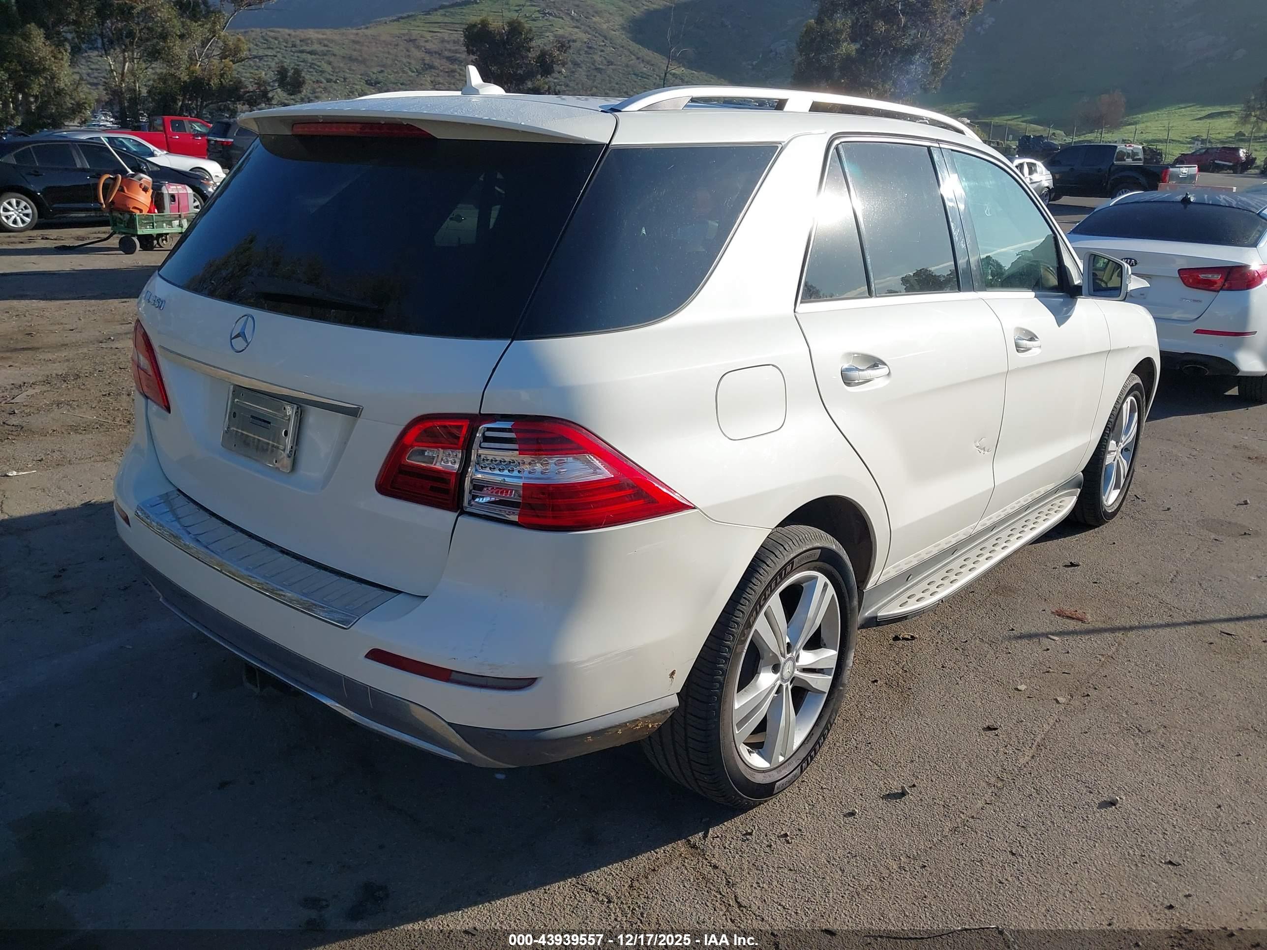 MERCEDES-BENZ ML image 4