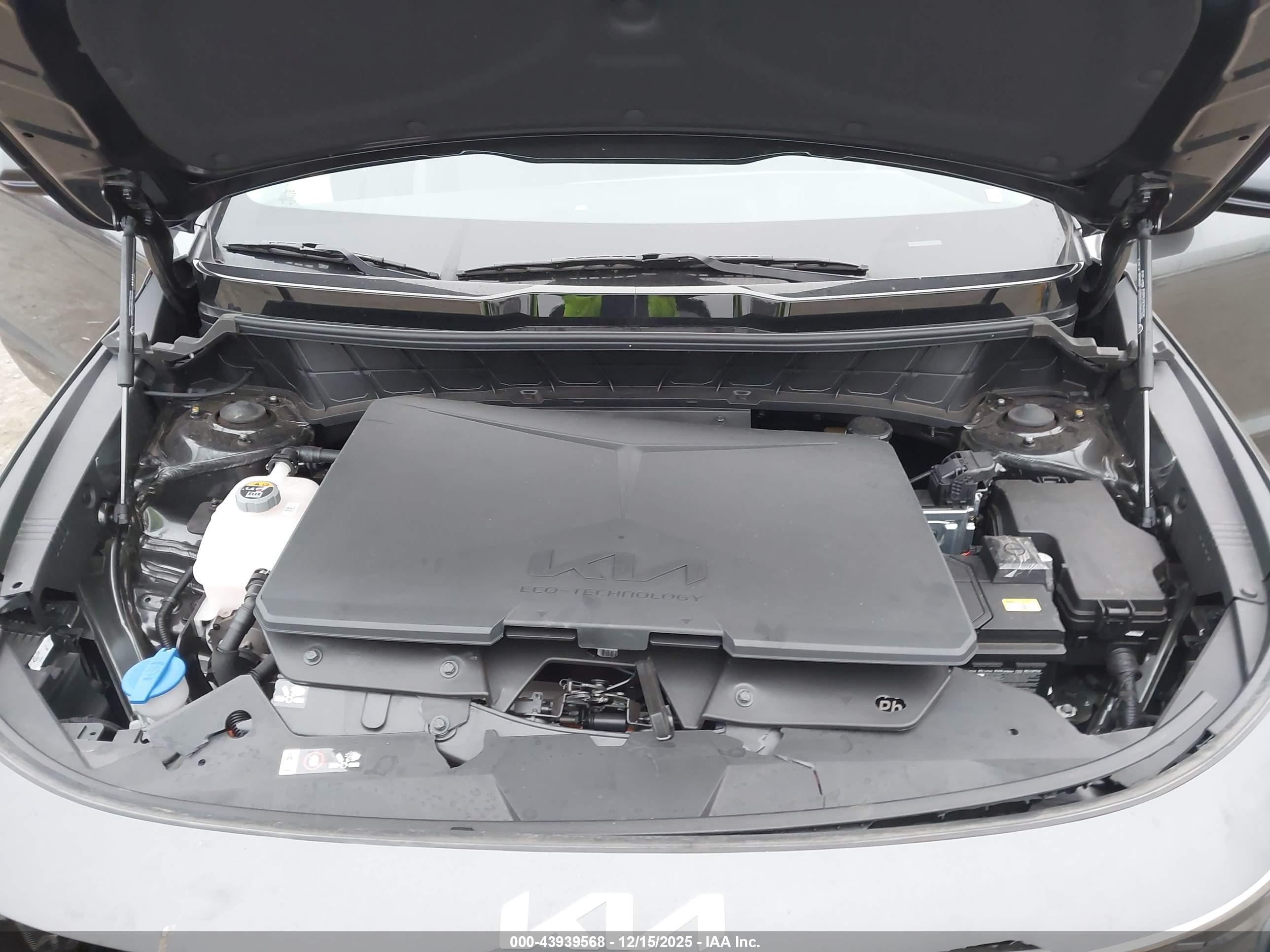 KIA NIRO image 10