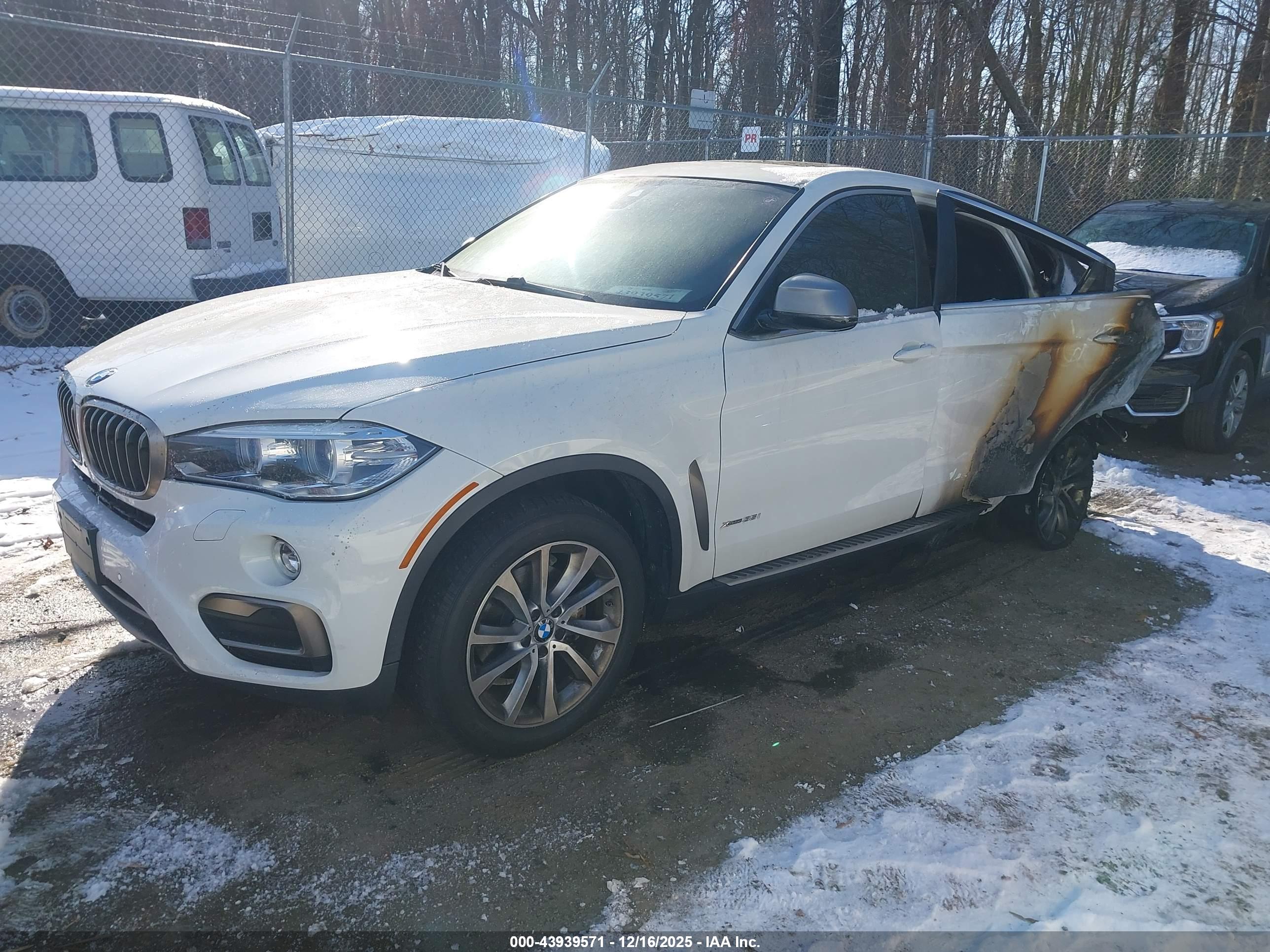 BMW X6 image 2