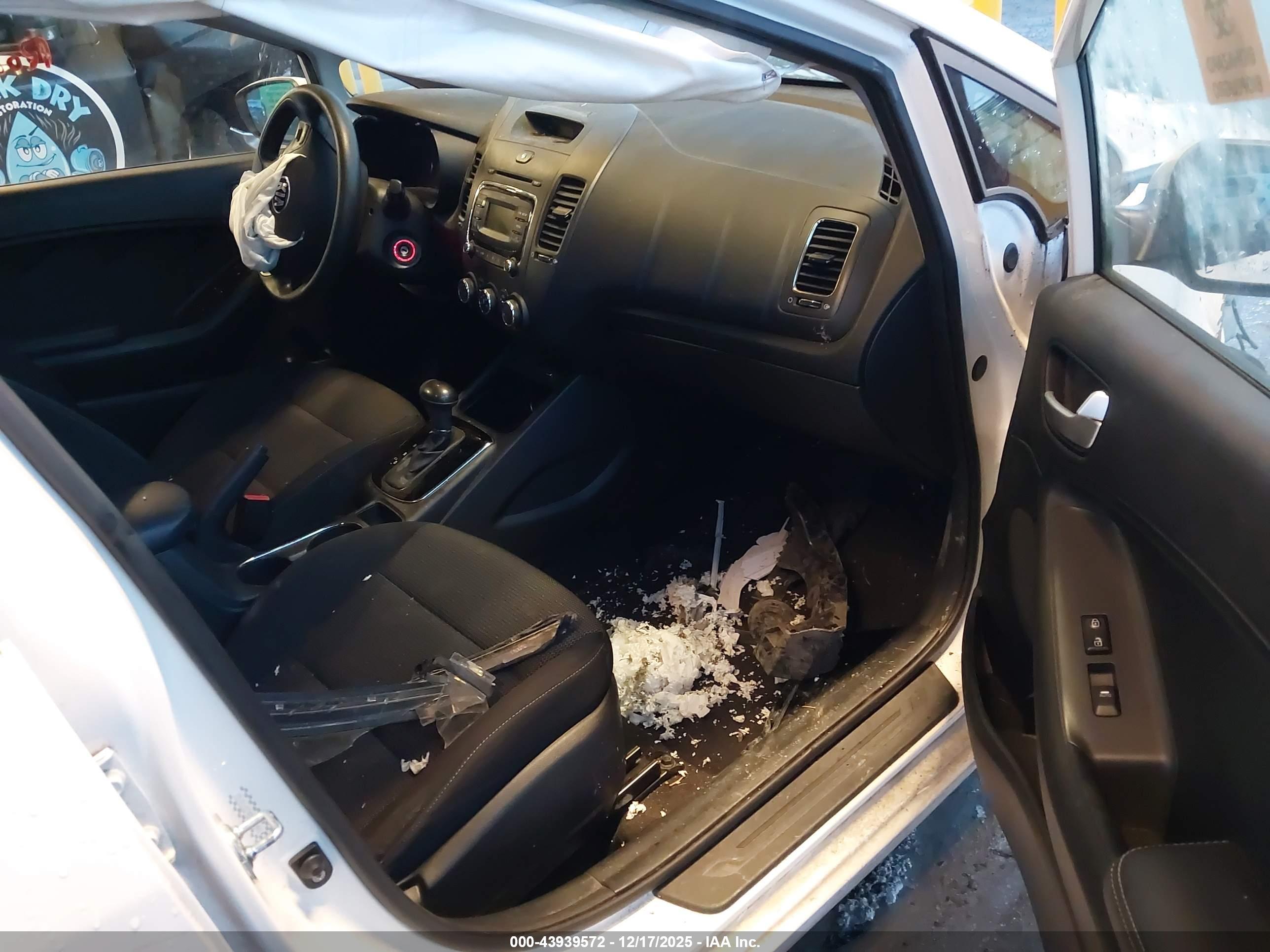 KIA FORTE image 5
