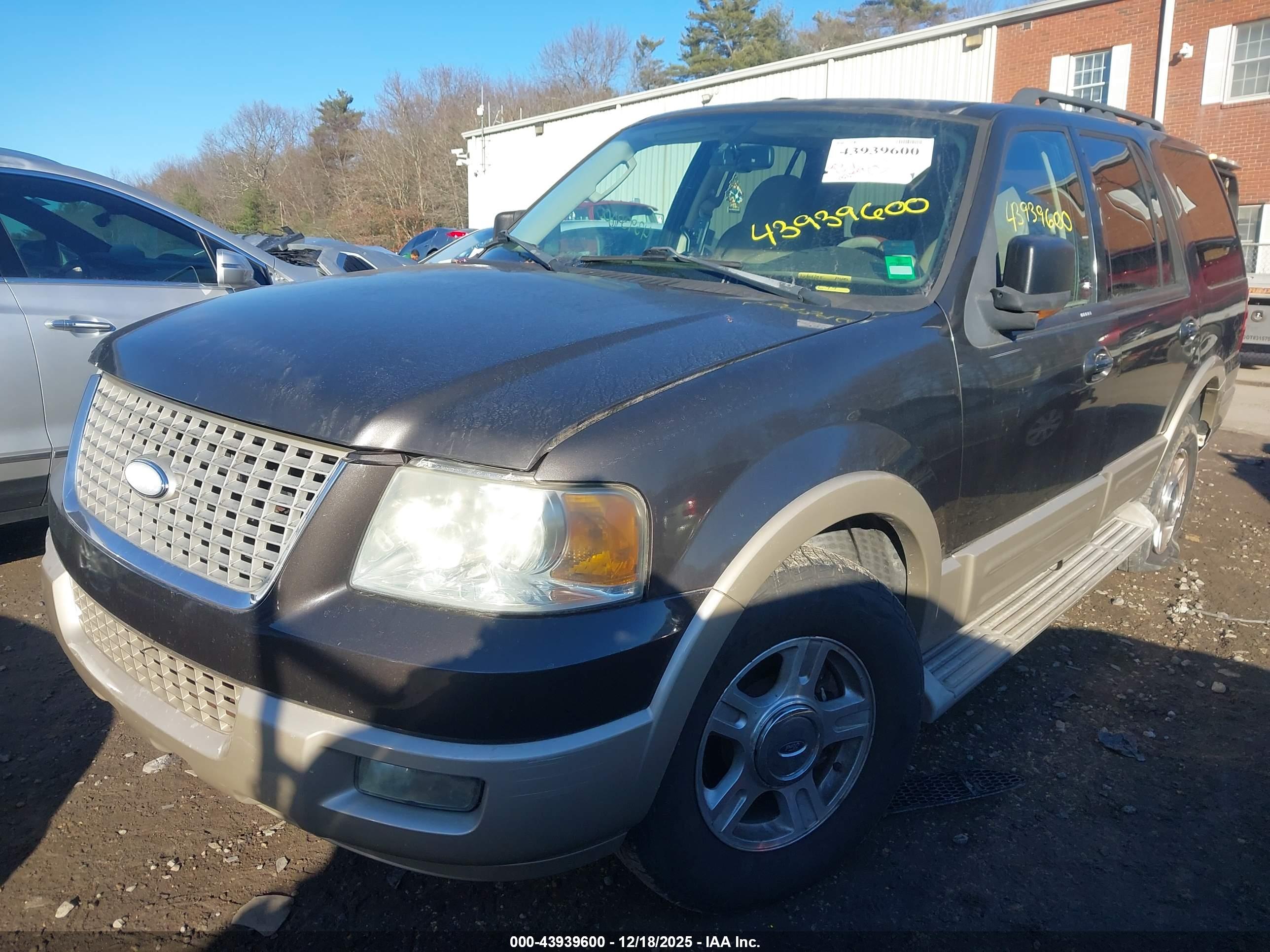 FORD EXPEDITION image 2