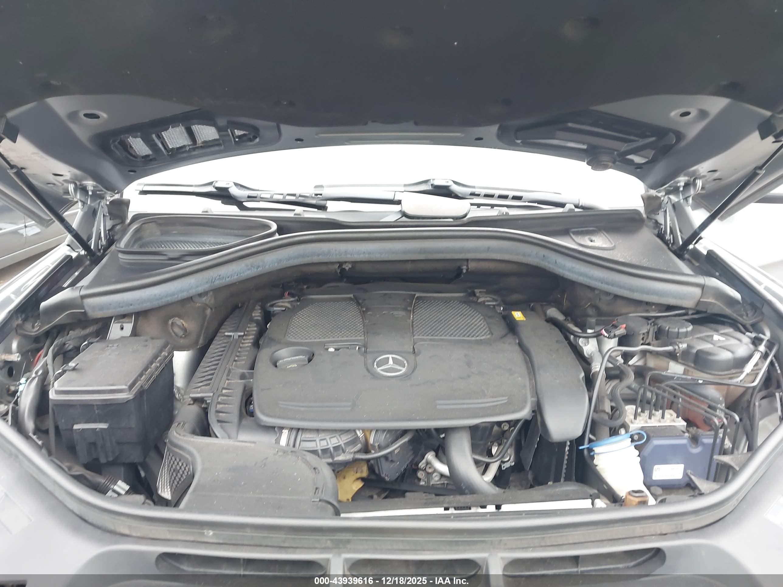 MERCEDES-BENZ GLE image 10
