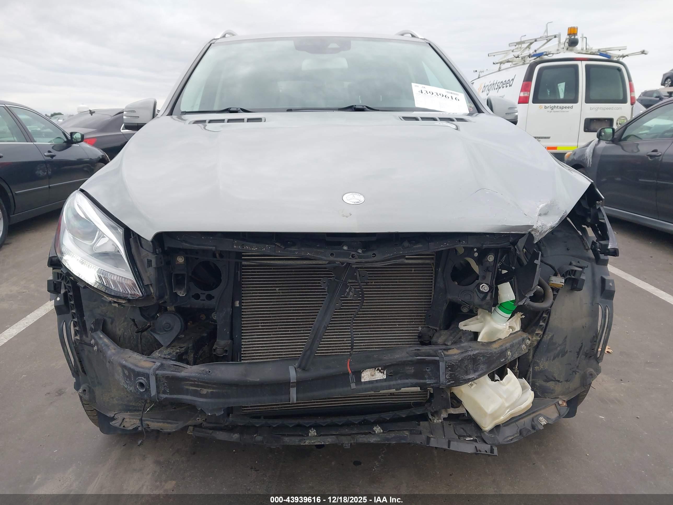MERCEDES-BENZ GLE image 6