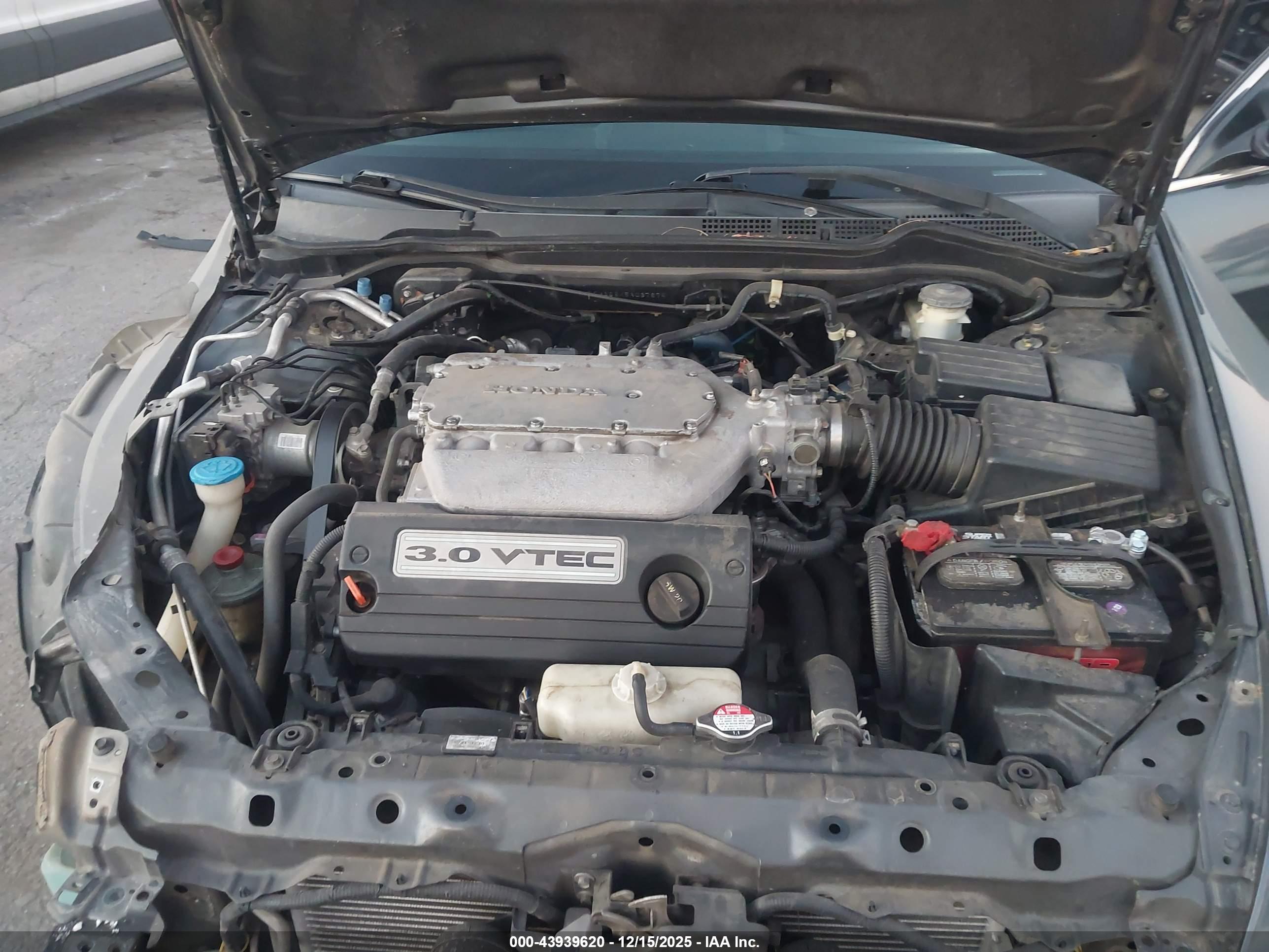 HONDA ACCORD image 10