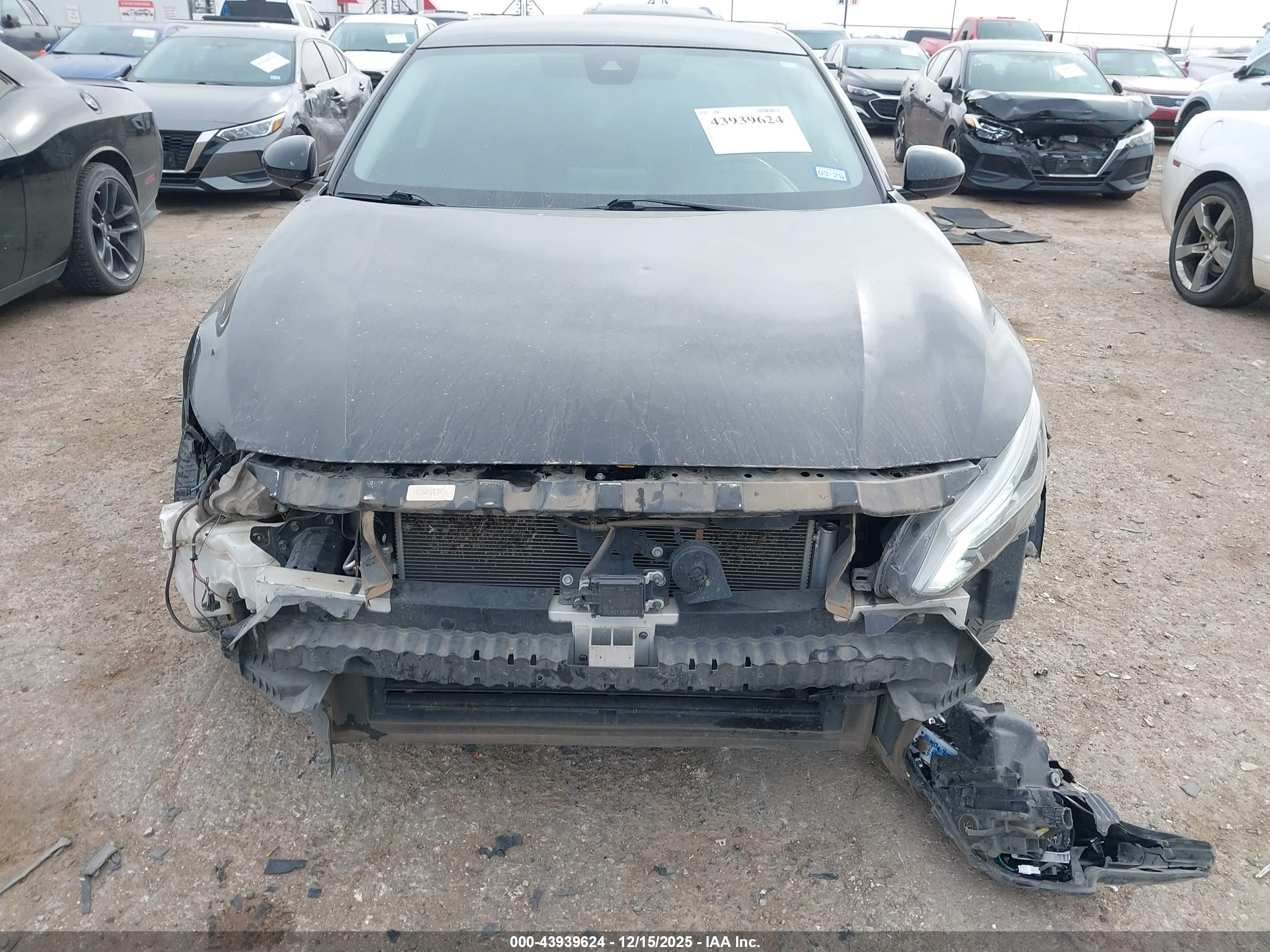 NISSAN ALTIMA image 6
