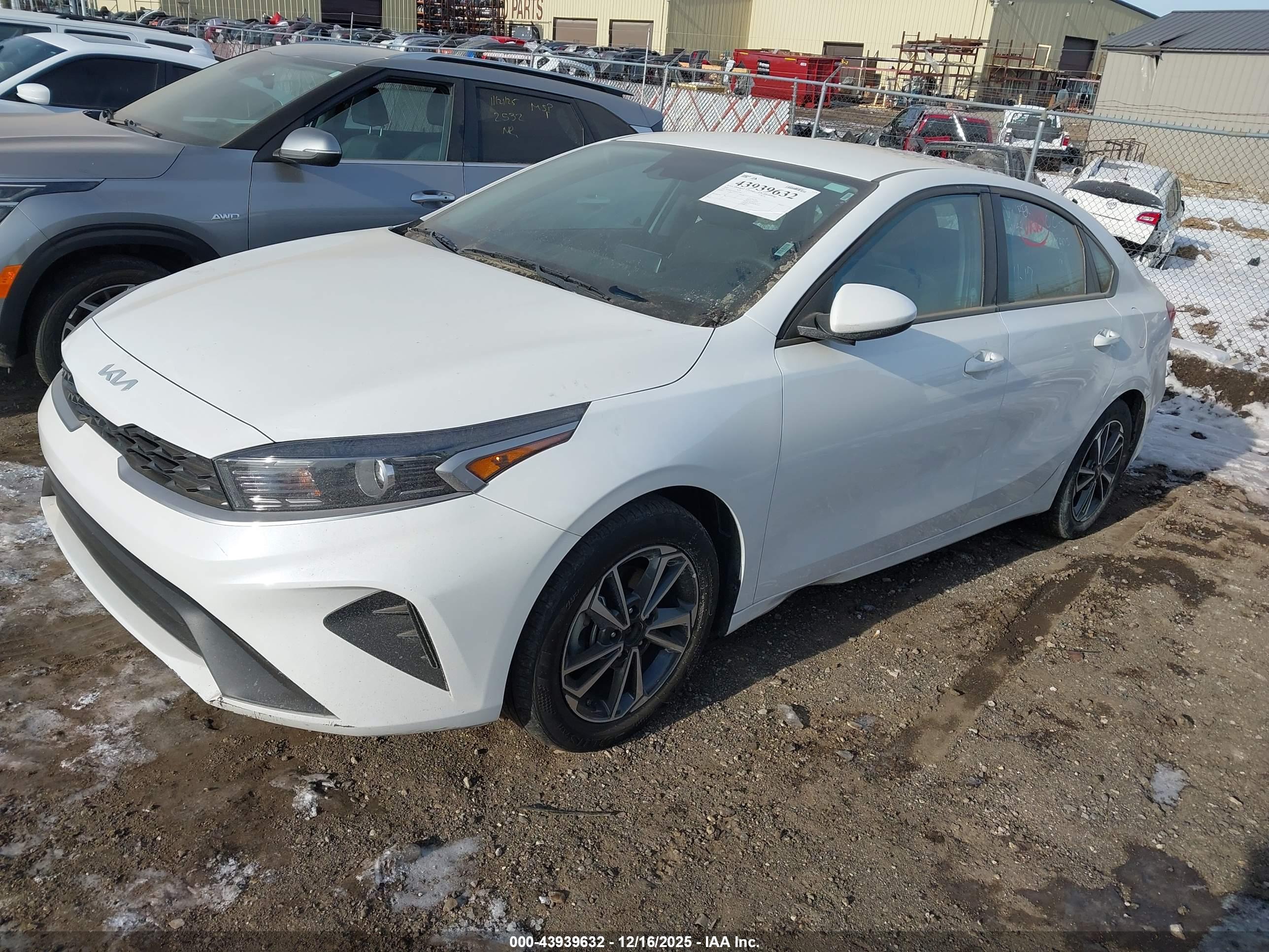 KIA FORTE image 2
