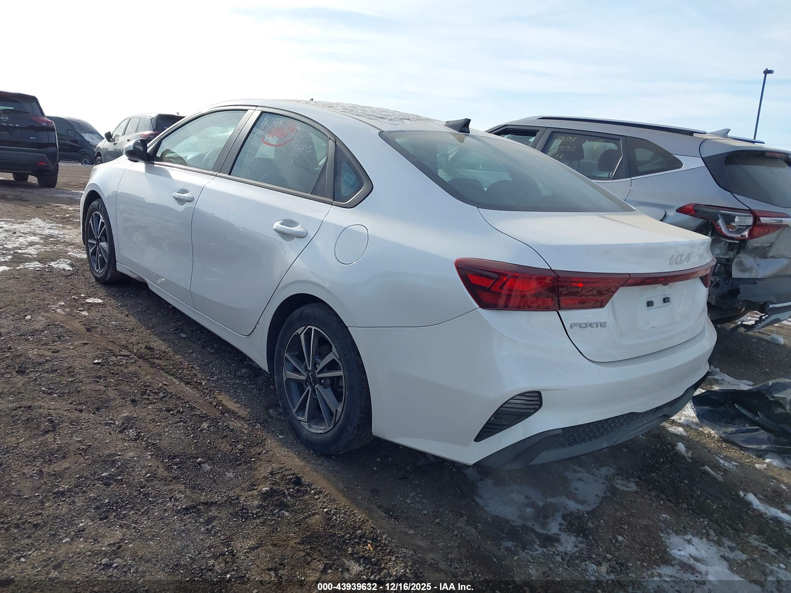 KIA FORTE image 3